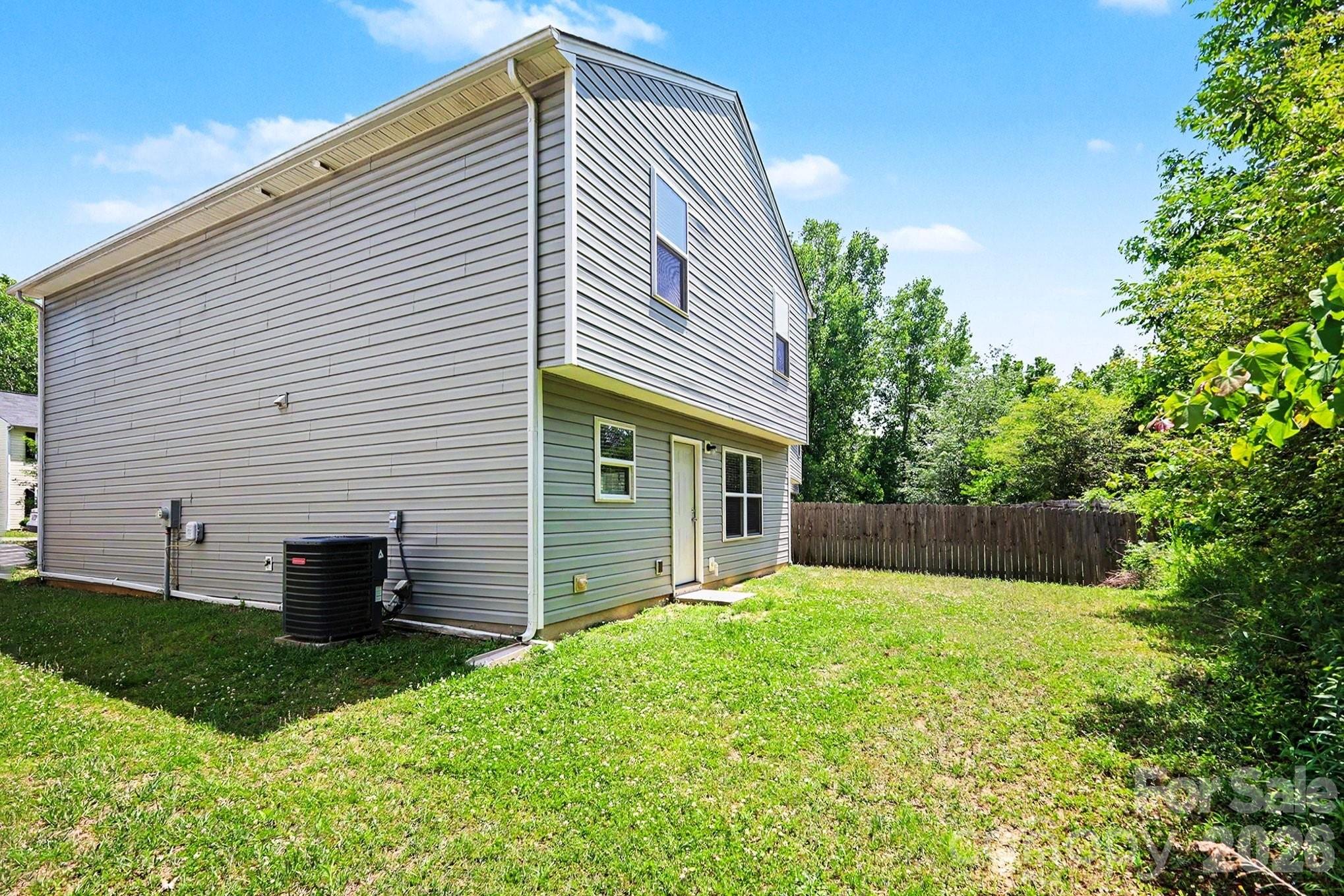 6532 Pennacook Drive — Charlotte