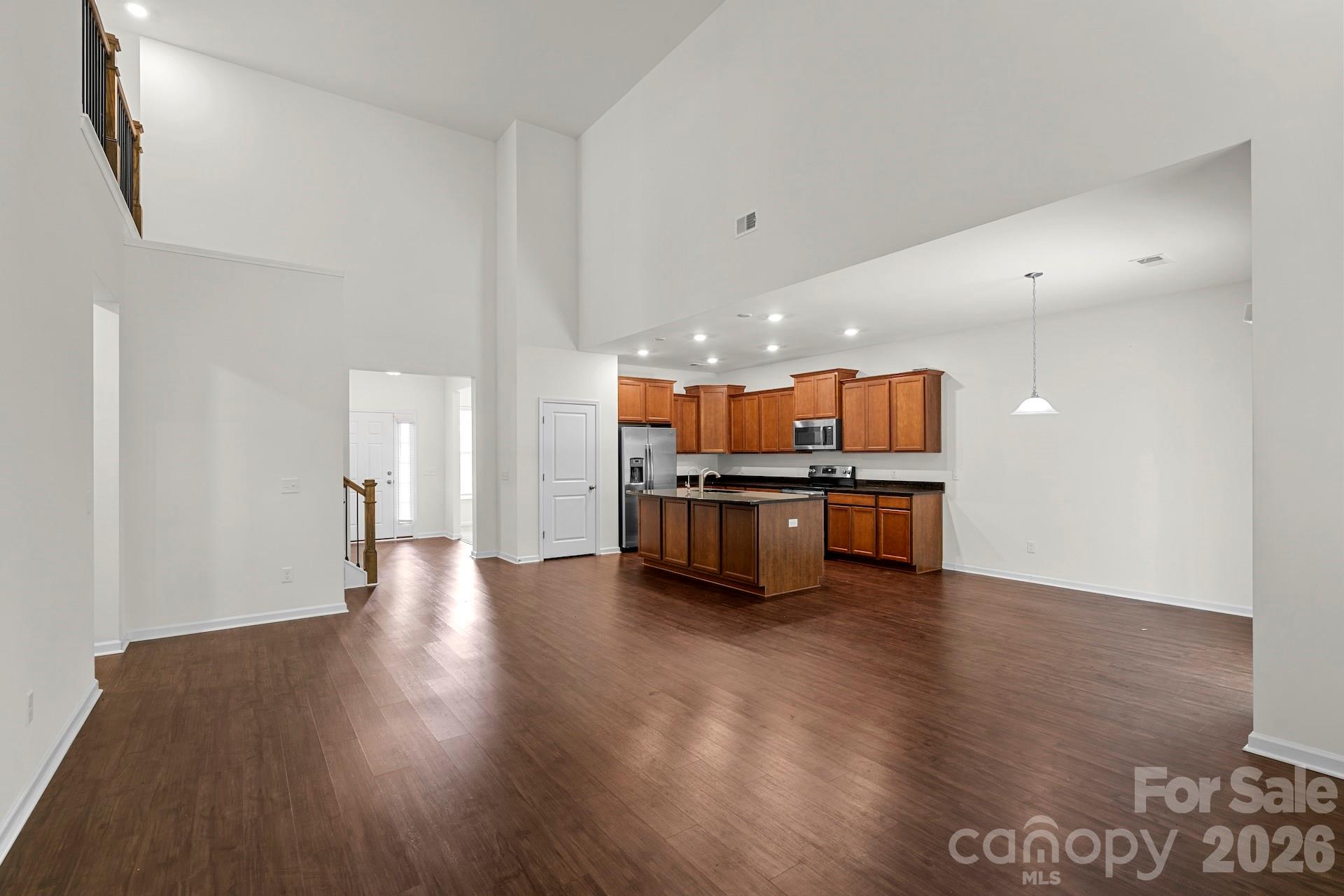 512 Wynfield Forest Drive — Summerville