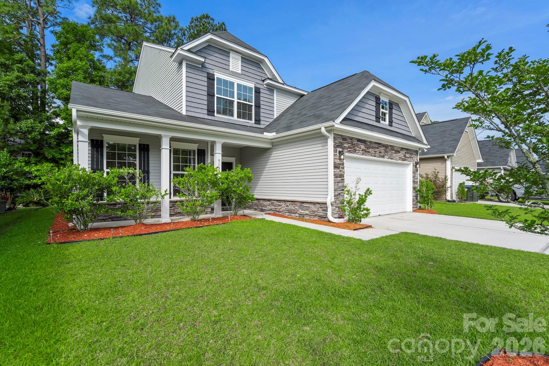 512 Wynfield Forest Drive — Summerville