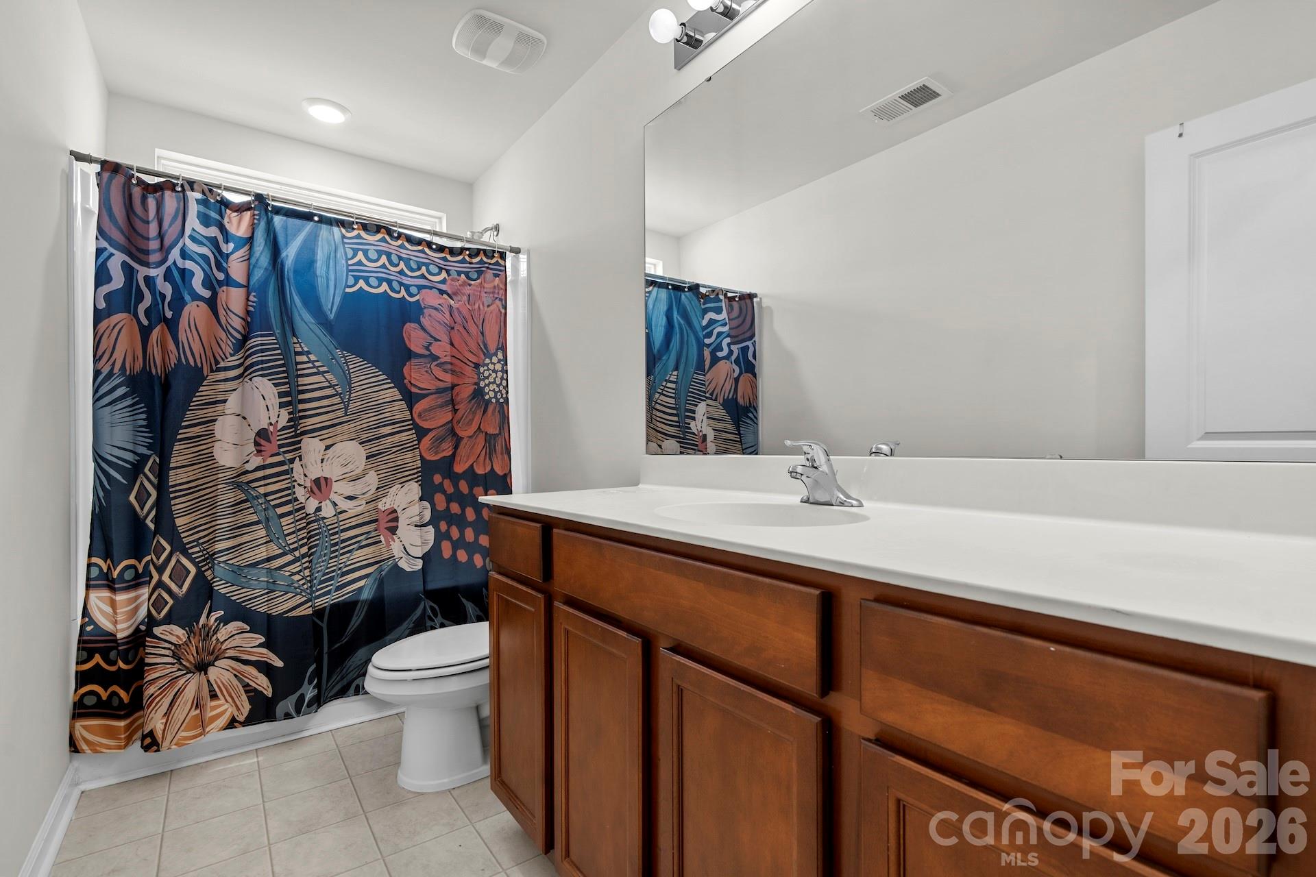 512 Wynfield Forest Drive — Summerville