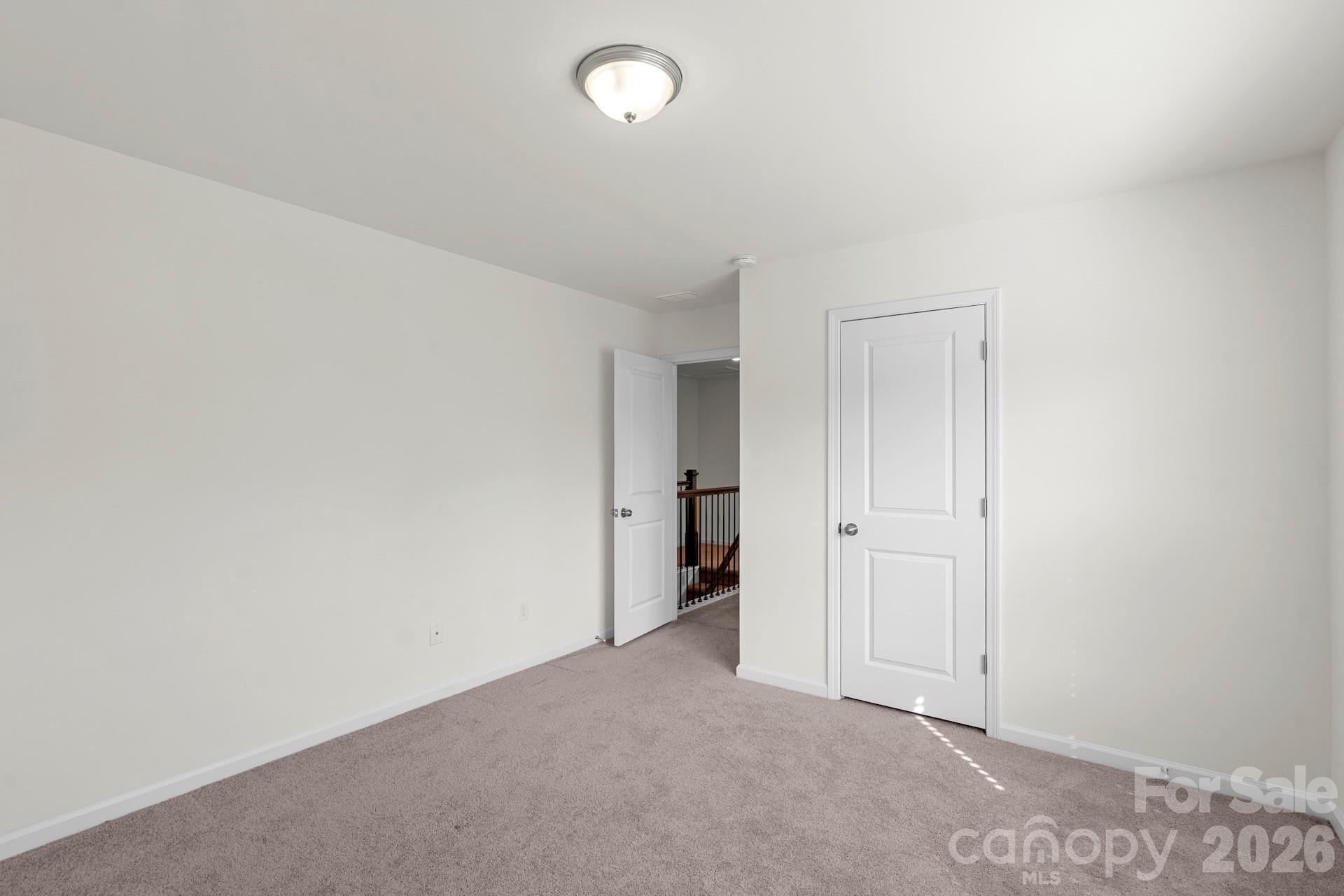 512 Wynfield Forest Drive — Summerville