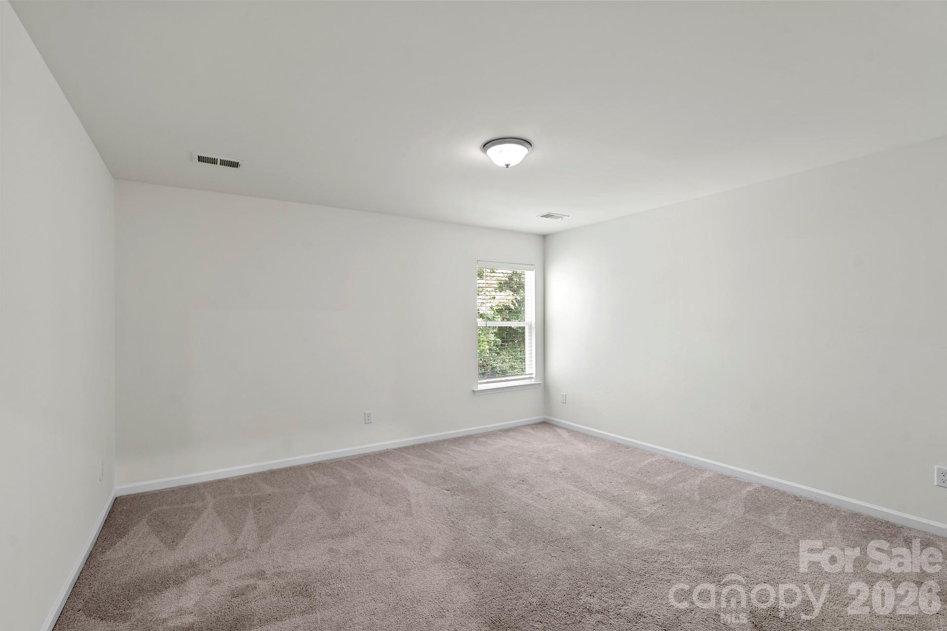 512 Wynfield Forest Drive — Summerville