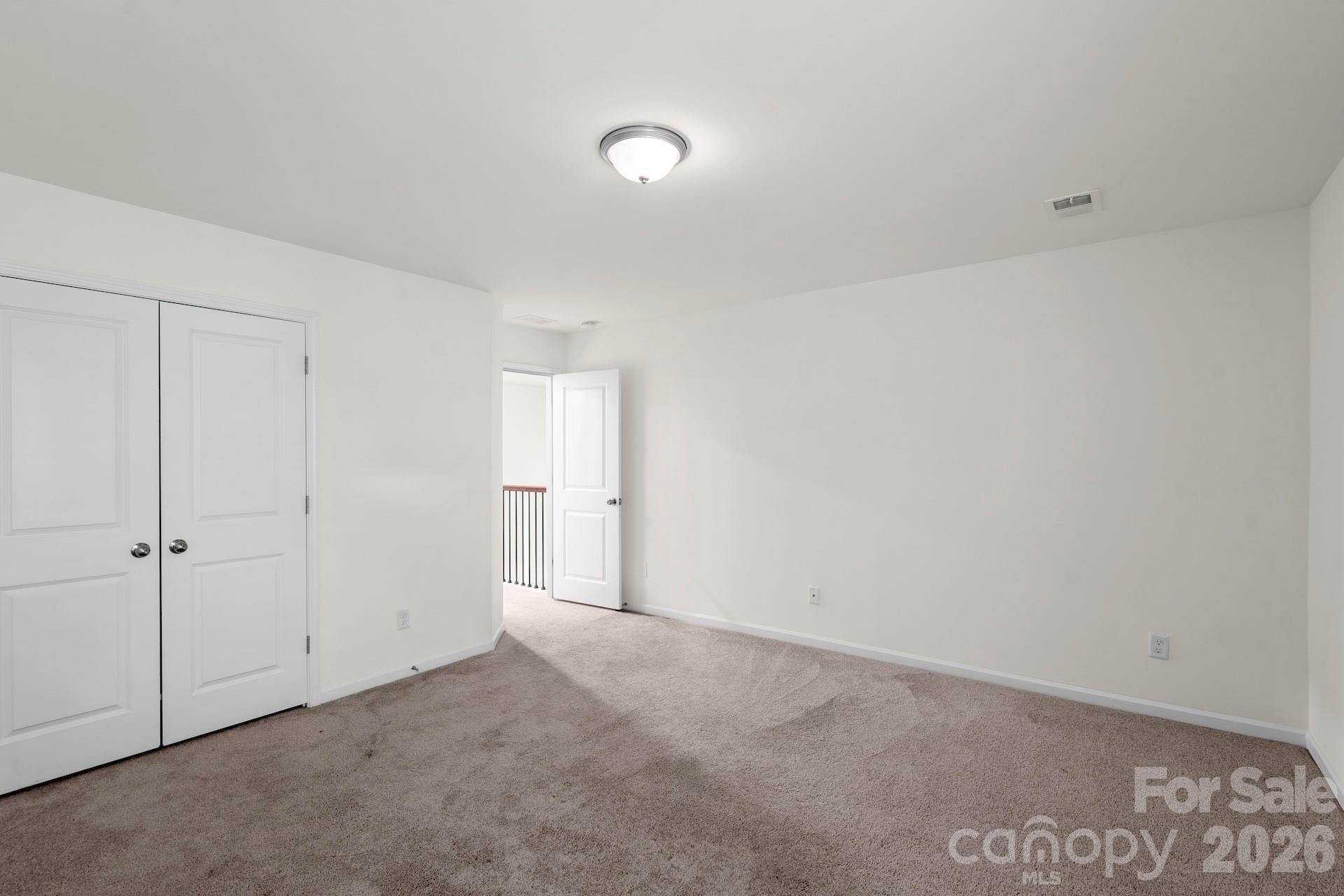 512 Wynfield Forest Drive — Summerville