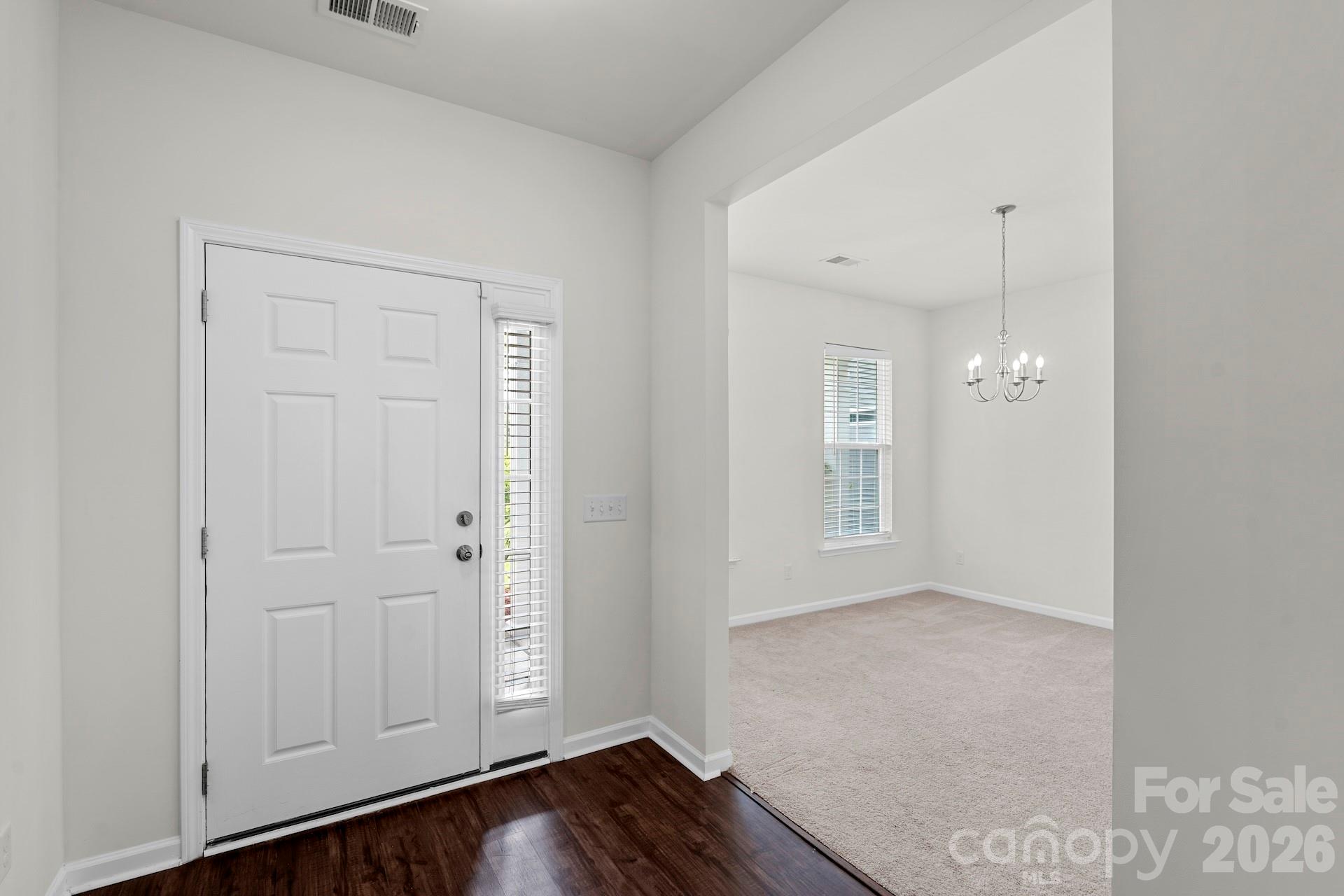 512 Wynfield Forest Drive — Summerville