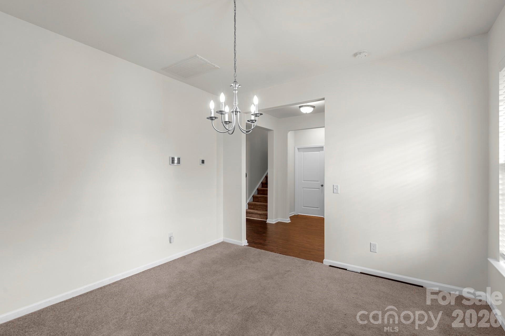 512 Wynfield Forest Drive — Summerville