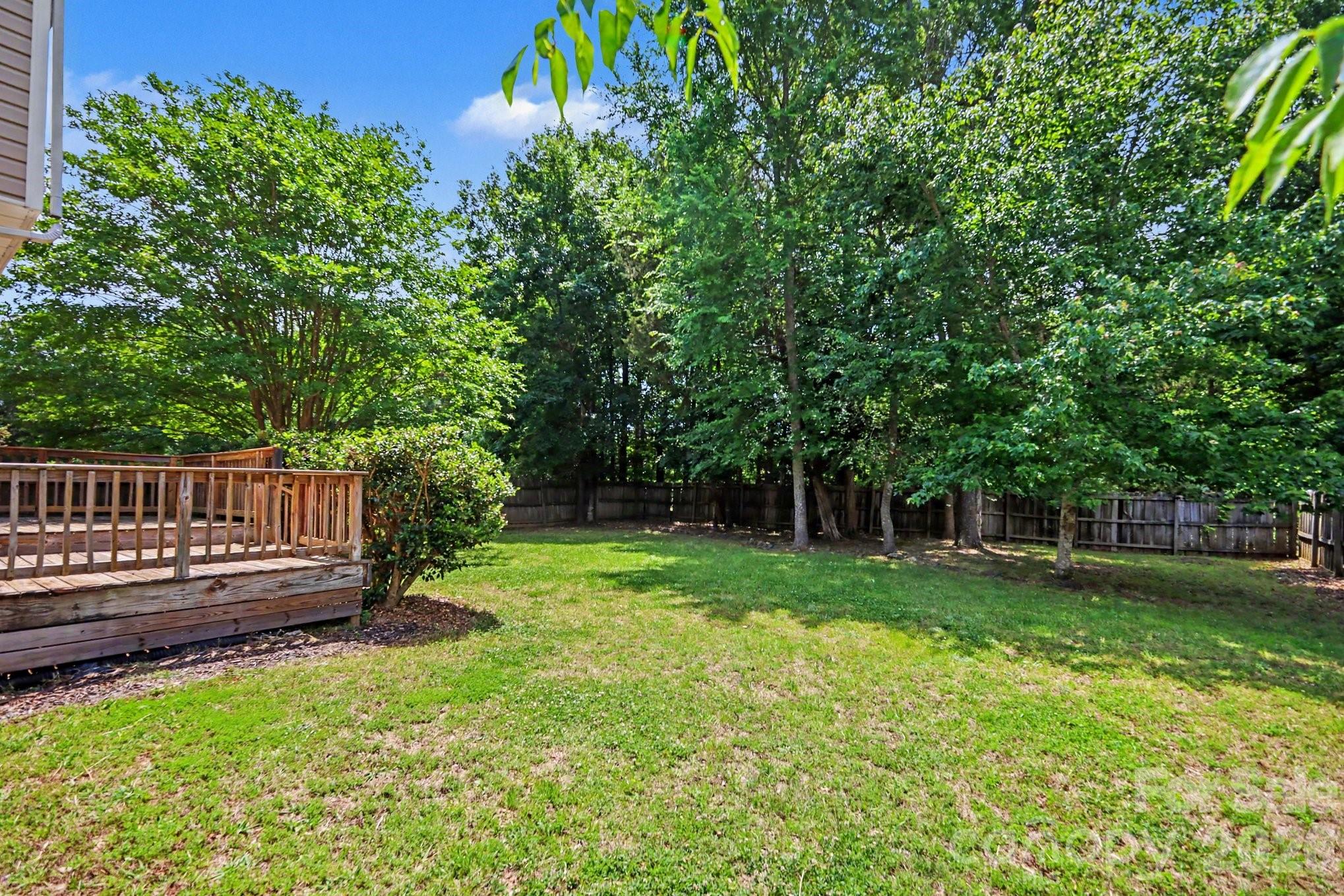 15331 Dehavilland Drive — Charlotte