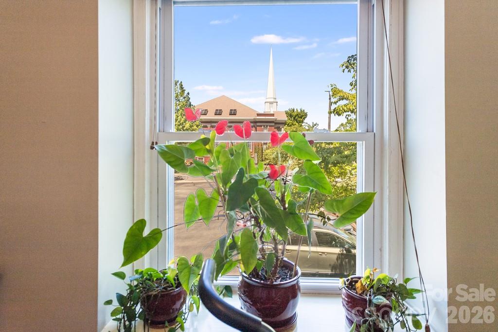 622 S Haywood Street #102 — Waynesville