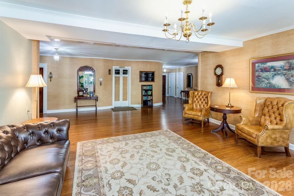 622 S Haywood Street #102 — Waynesville