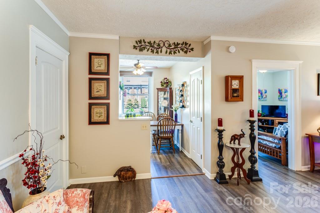 622 S Haywood Street #102 — Waynesville