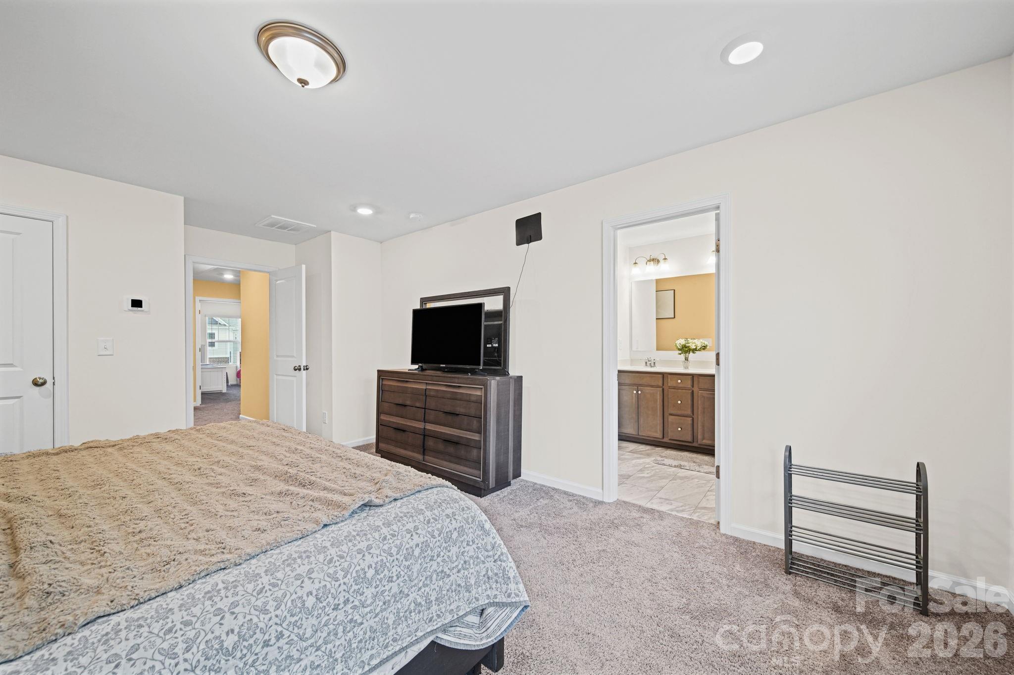 8031 Ramsburg Drive — Charlotte