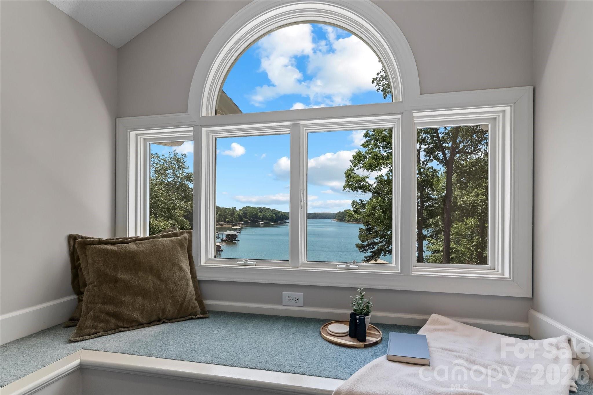 119 Farley Lane — Troutman