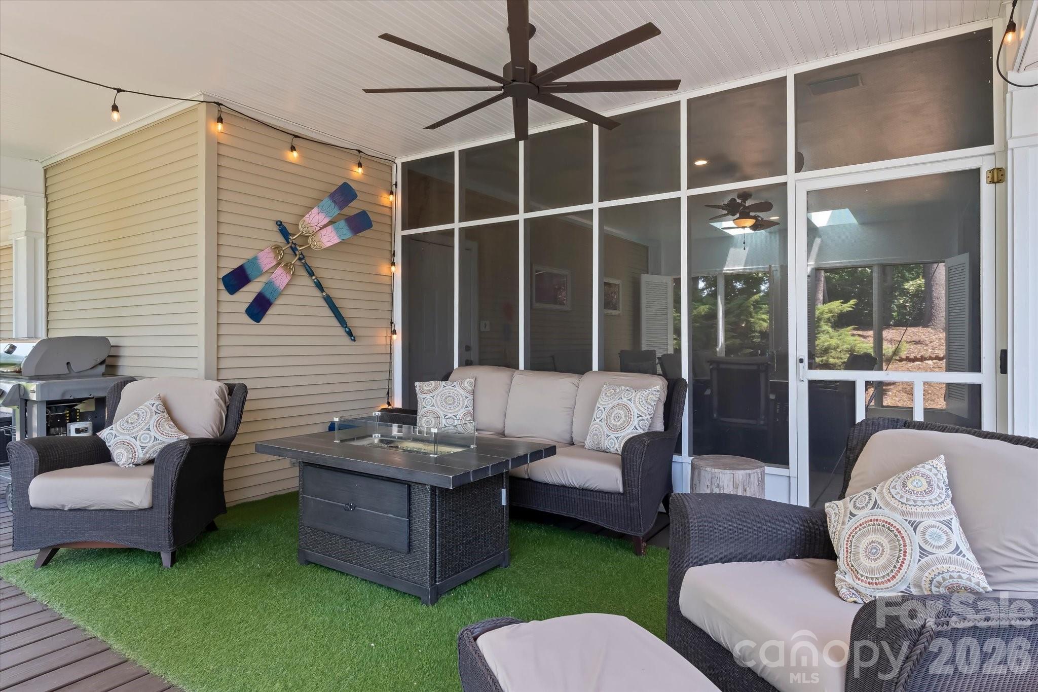 119 Farley Lane — Troutman