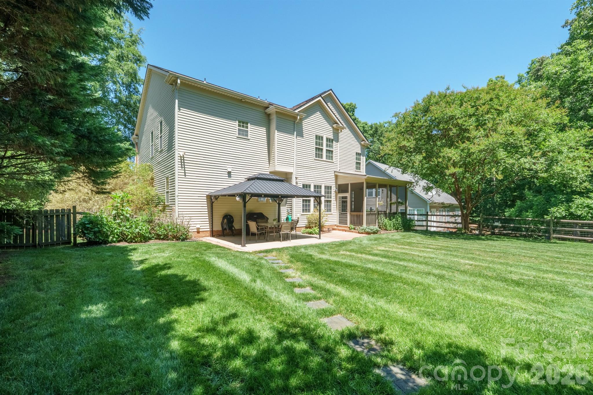 4109 Exbury Gardens Drive — Waxhaw