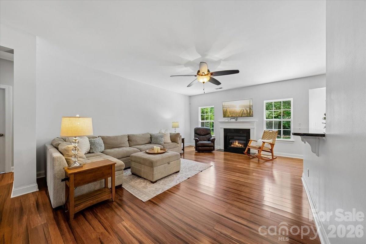 1006 Spring Rose Lane — Matthews