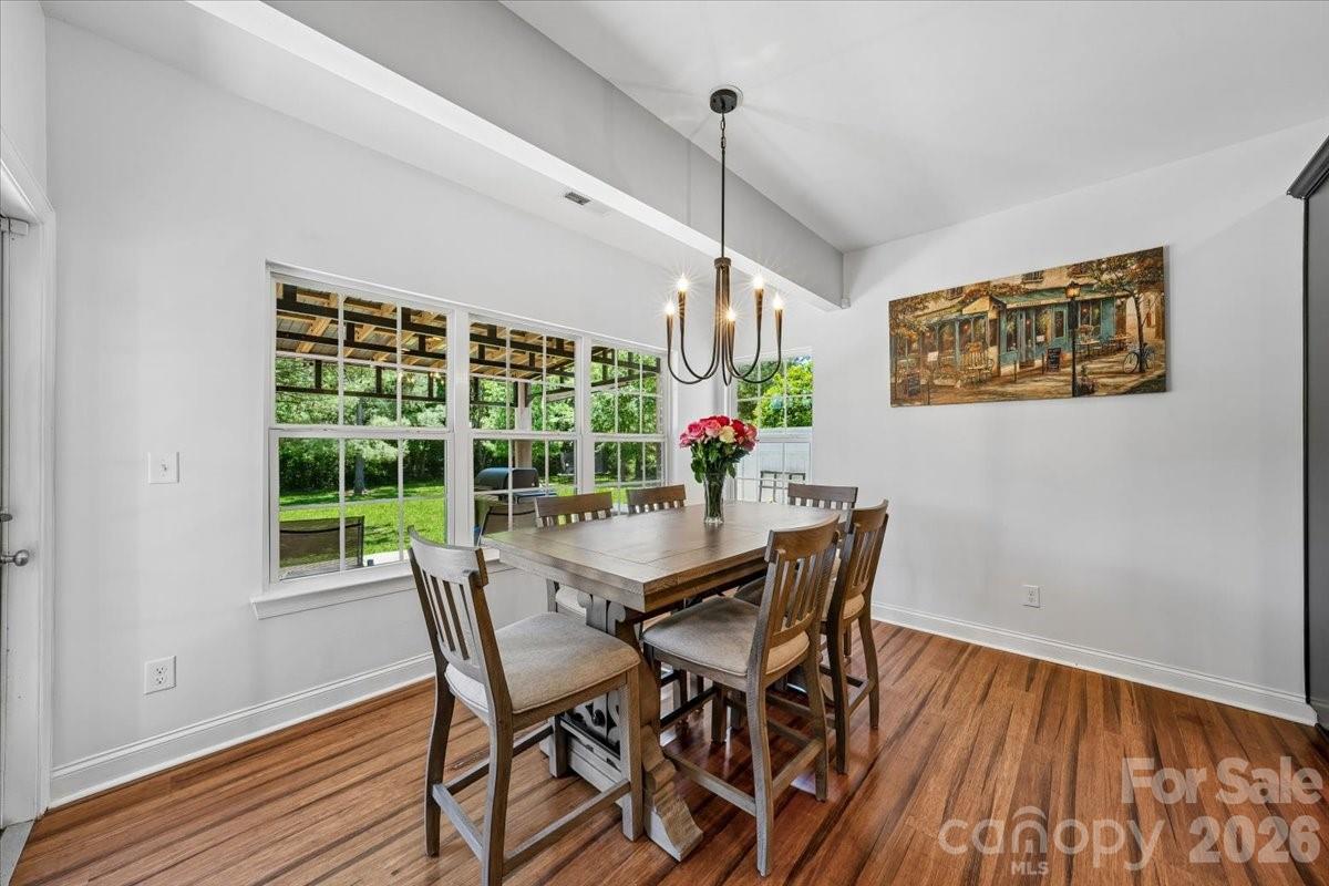 1006 Spring Rose Lane — Matthews