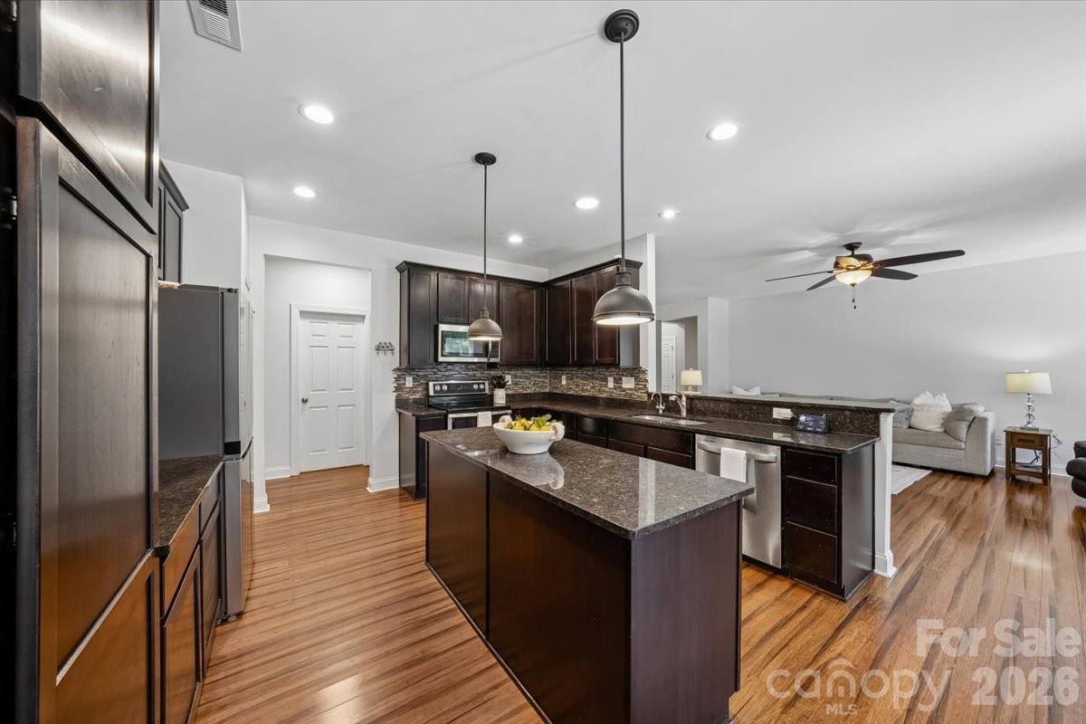 1006 Spring Rose Lane — Matthews