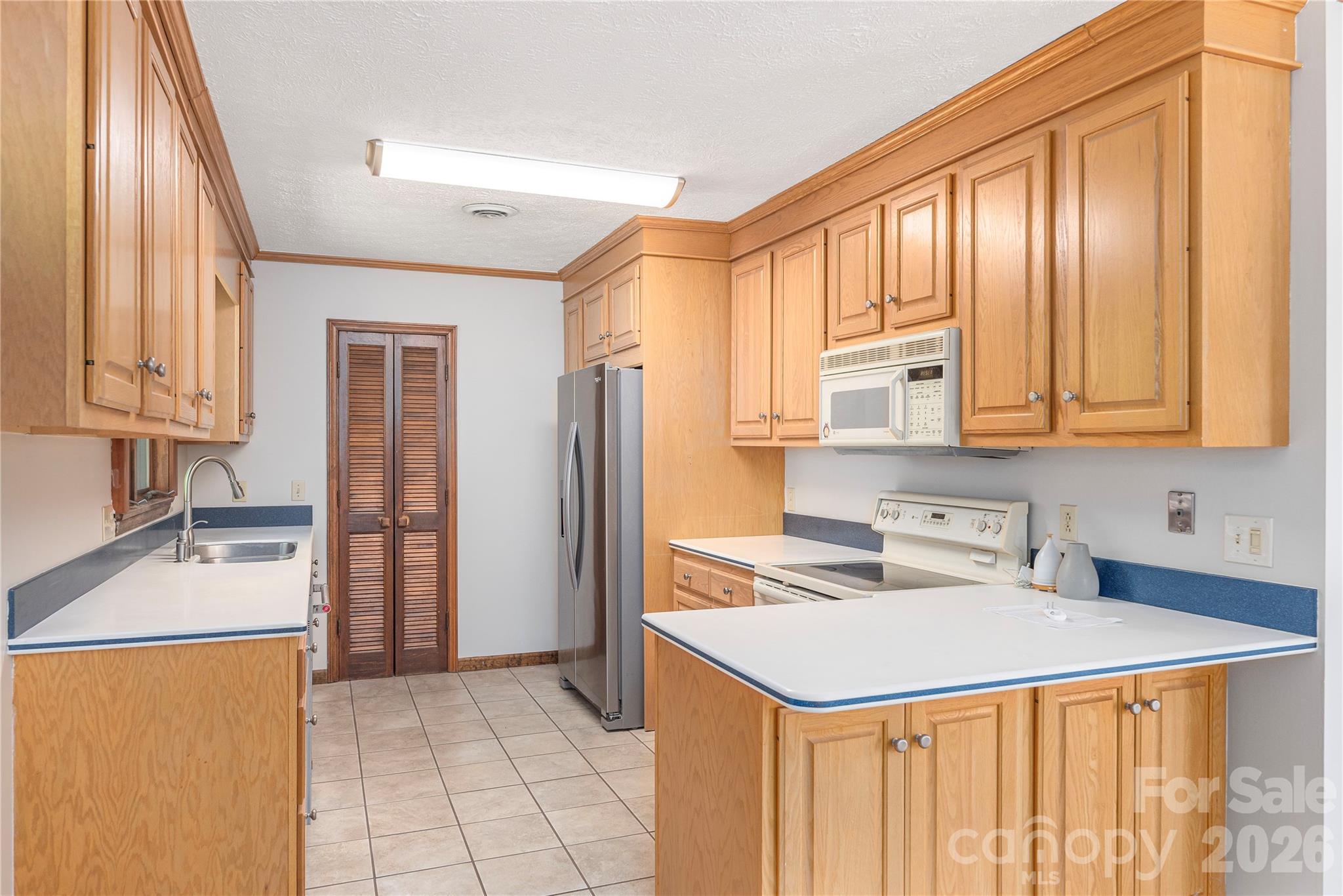 250 Lynn Cove Road — Asheville