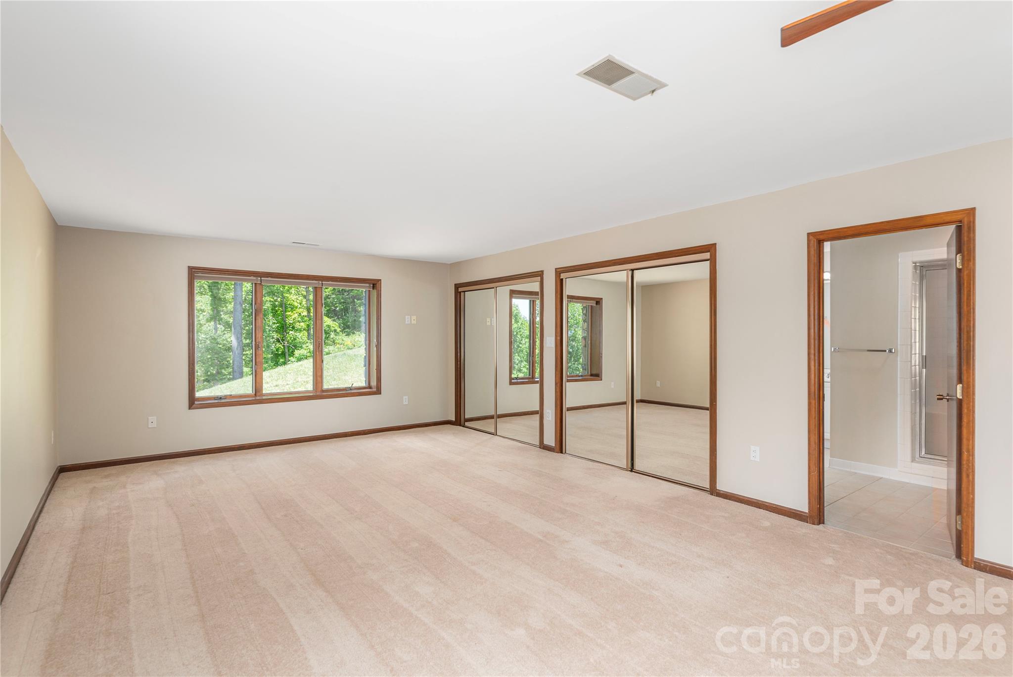 250 Lynn Cove Road — Asheville