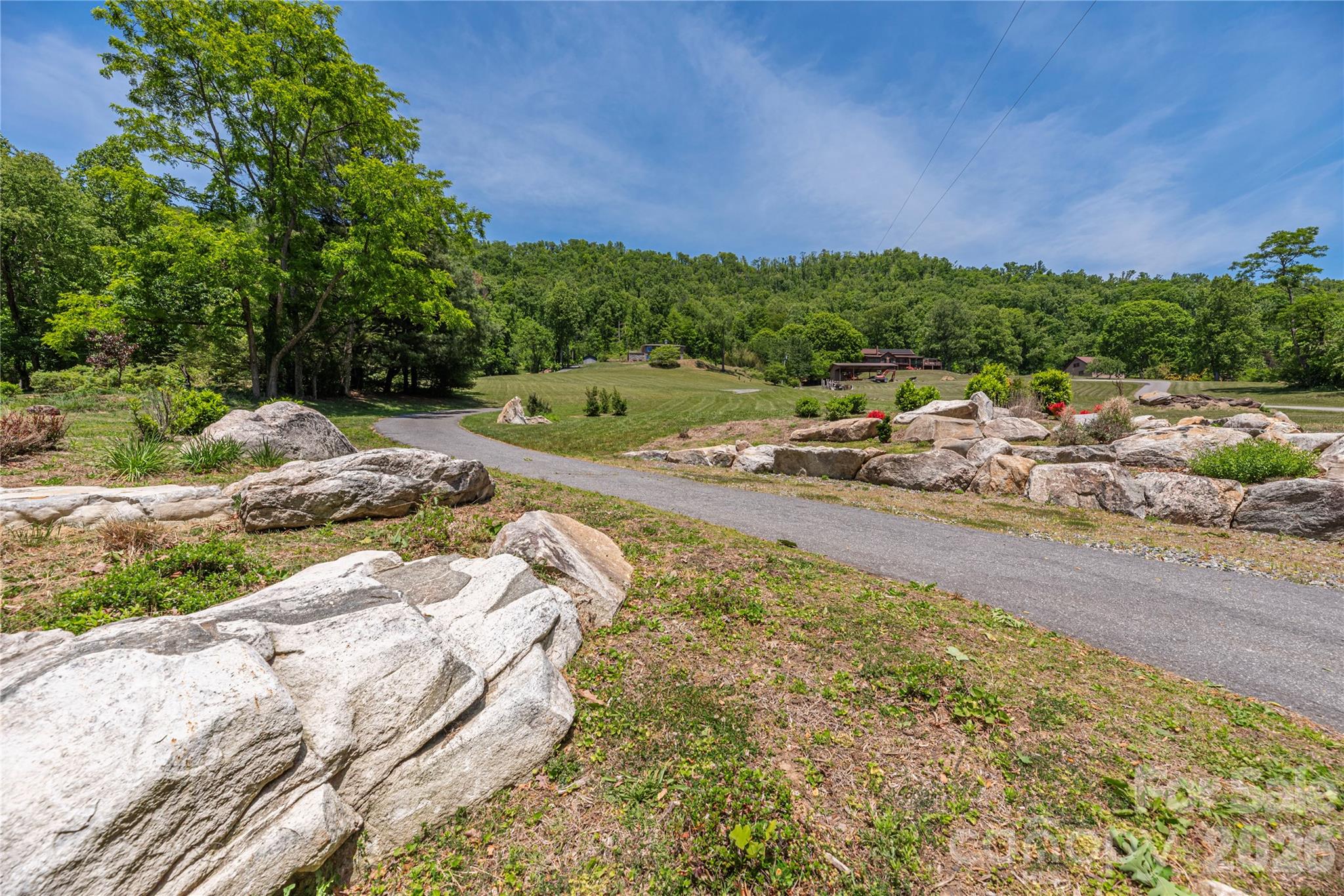250 Lynn Cove Road — Asheville