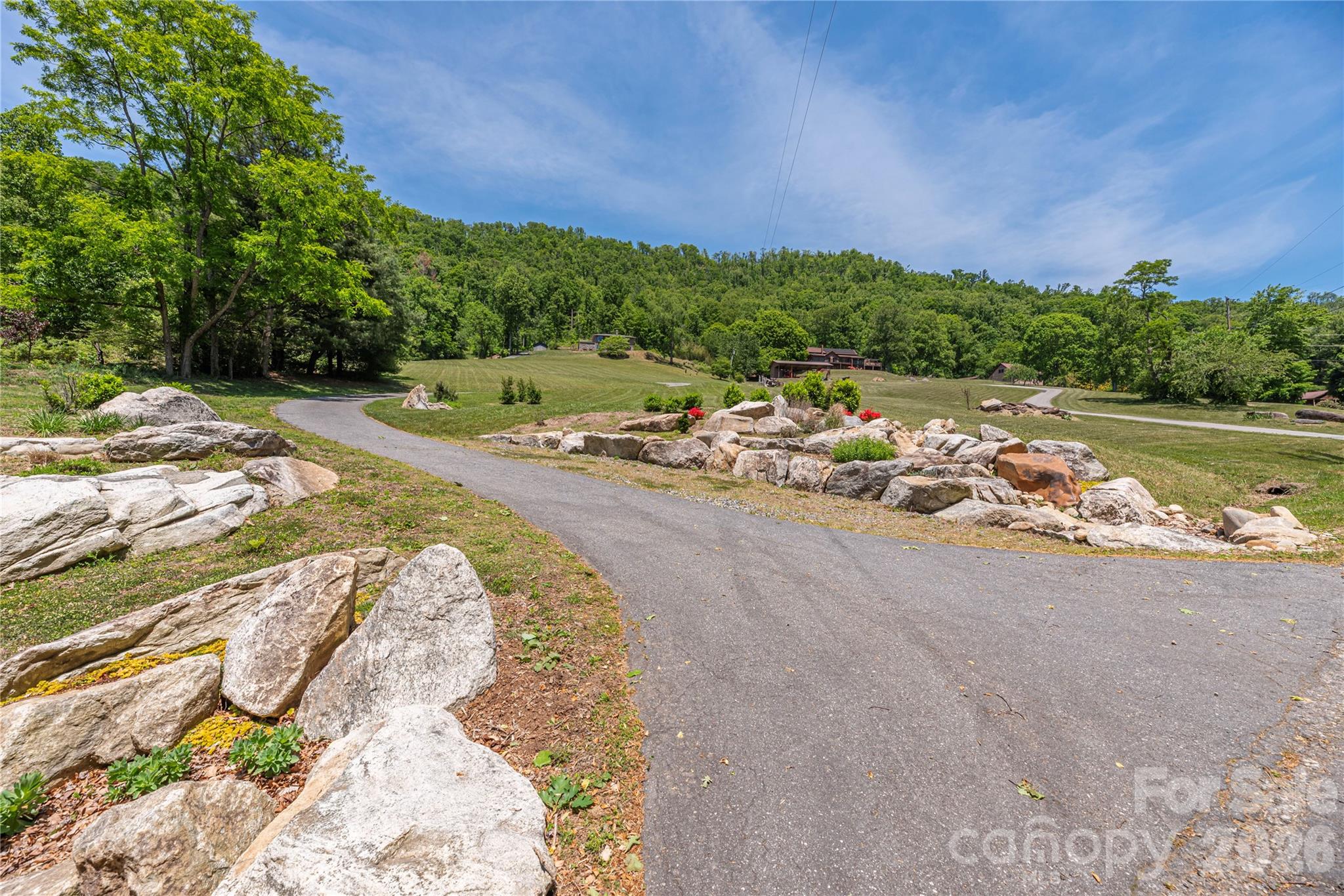 250 Lynn Cove Road — Asheville