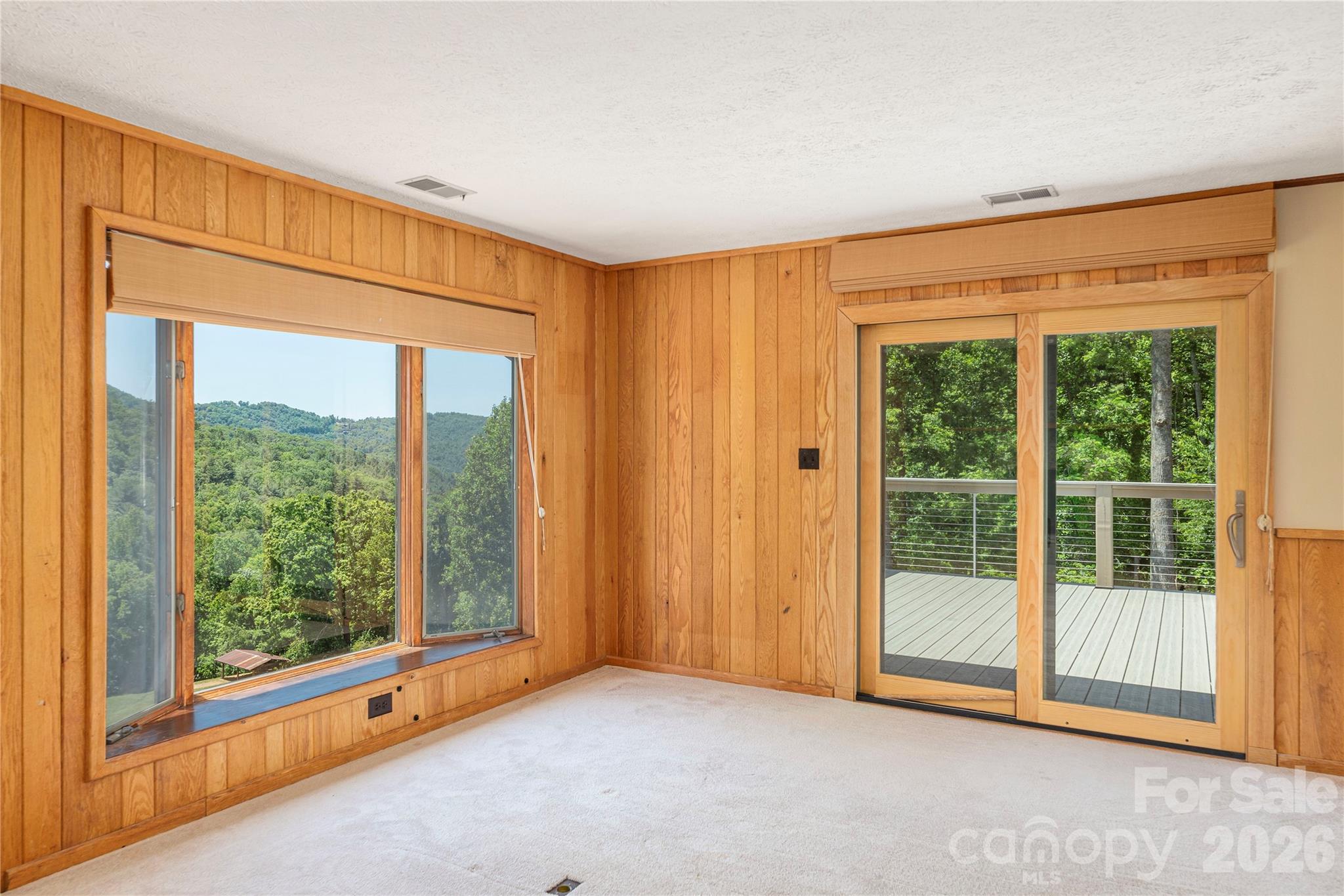 250 Lynn Cove Road — Asheville