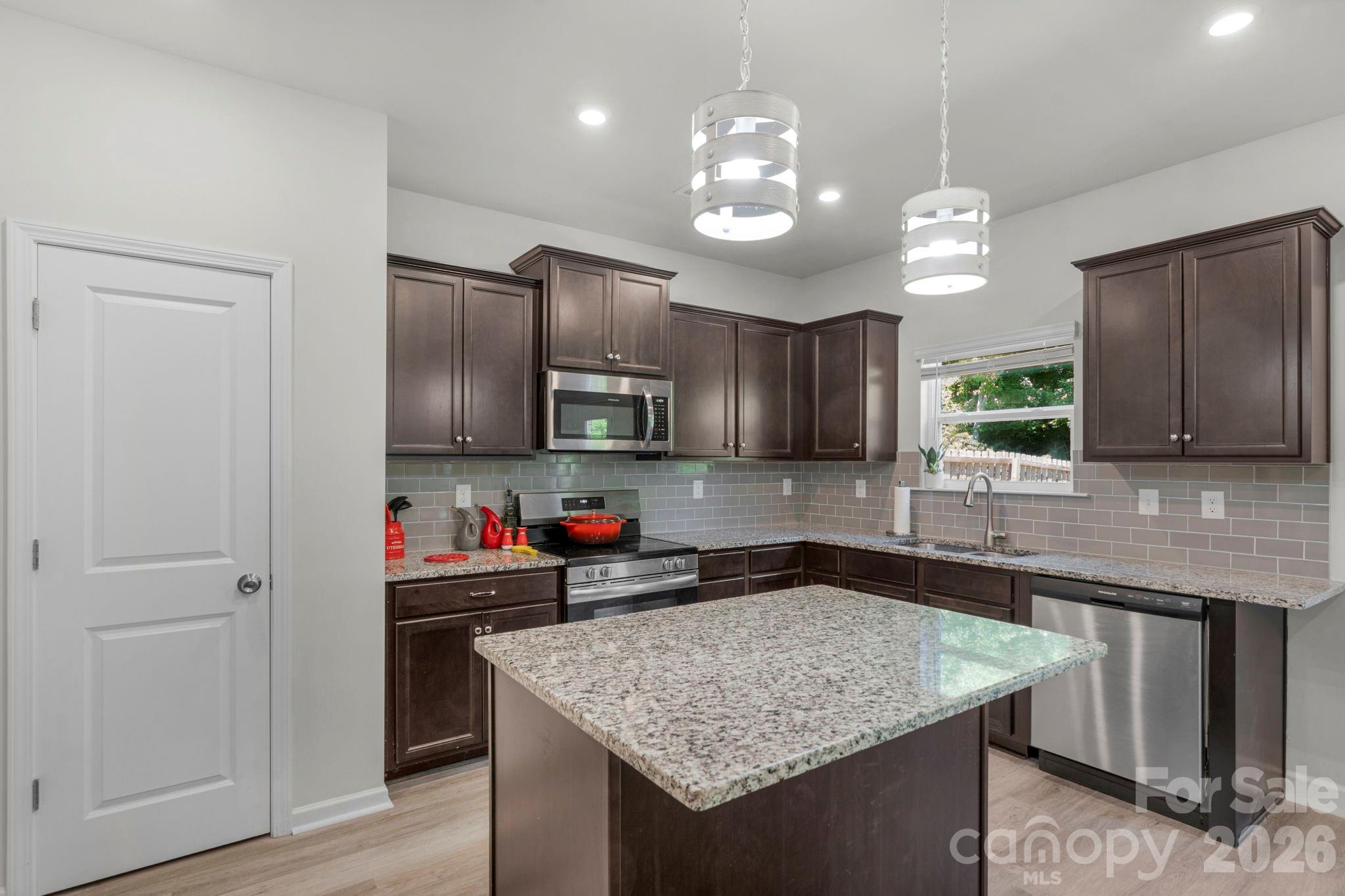 6028 Gala Lane — Charlotte