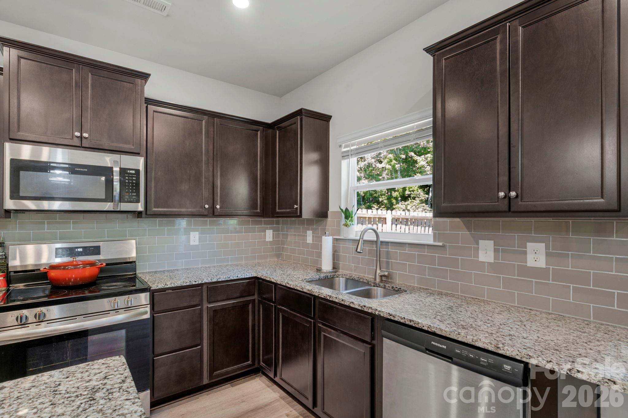 6028 Gala Lane — Charlotte