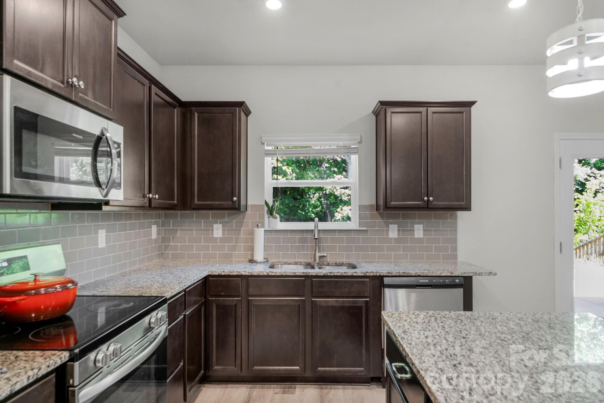 6028 Gala Lane — Charlotte