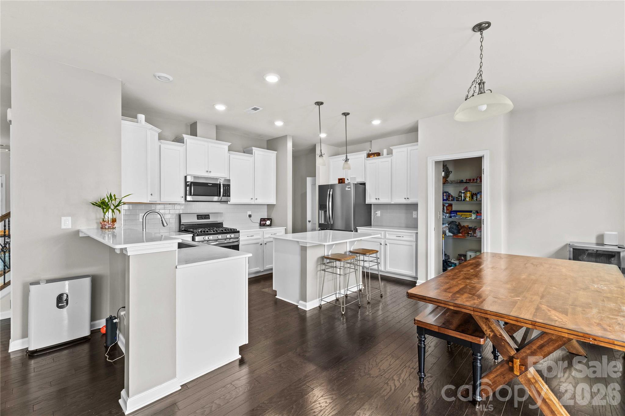 16016 Harbor Hill Drive — Charlotte