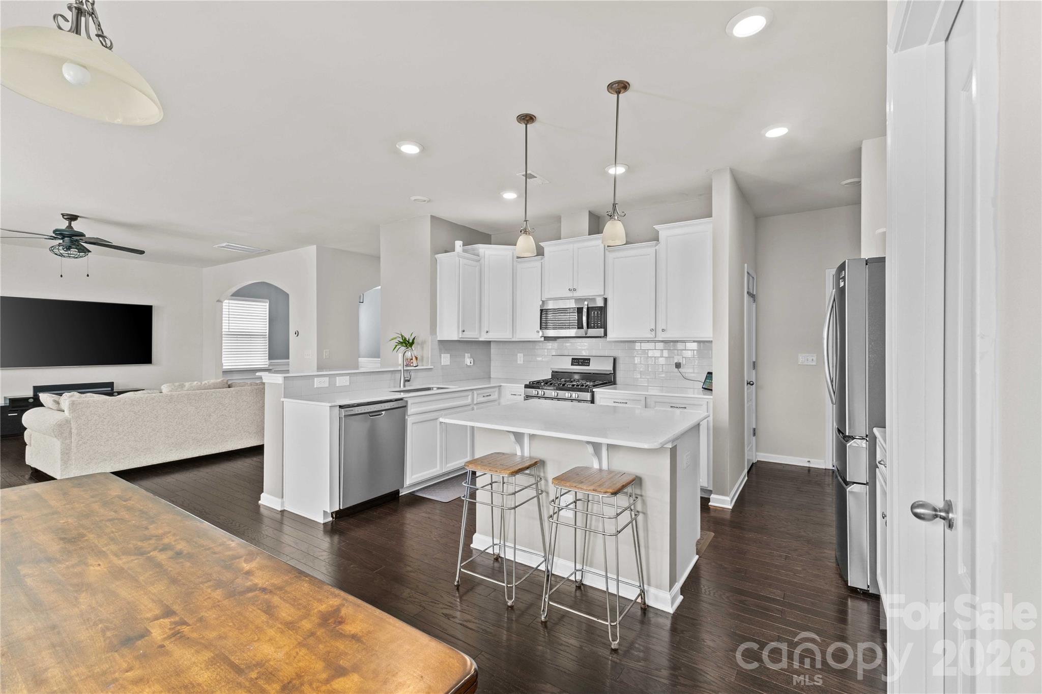16016 Harbor Hill Drive — Charlotte