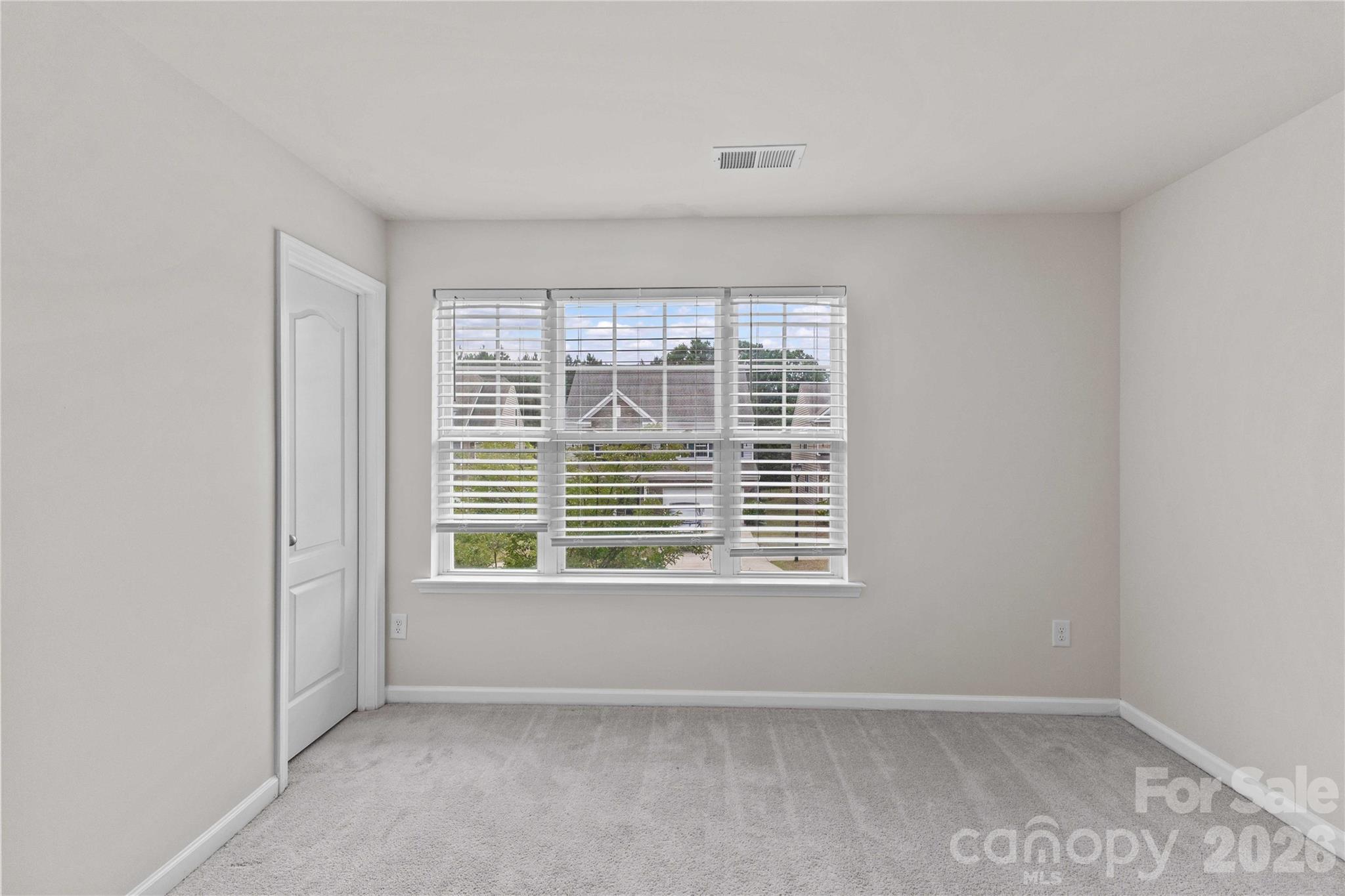 16016 Harbor Hill Drive — Charlotte