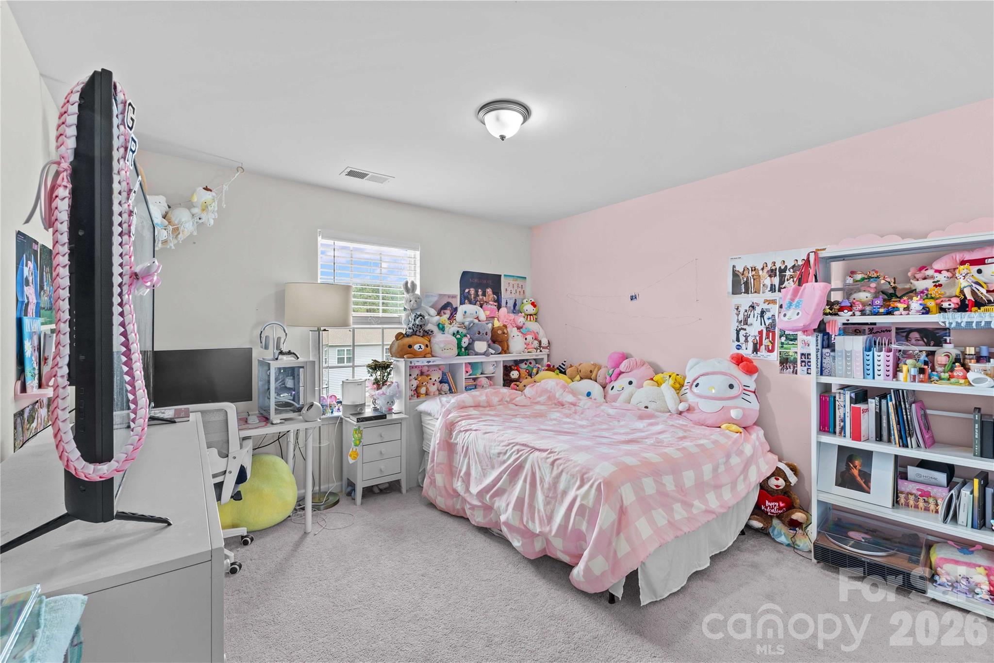 16016 Harbor Hill Drive — Charlotte