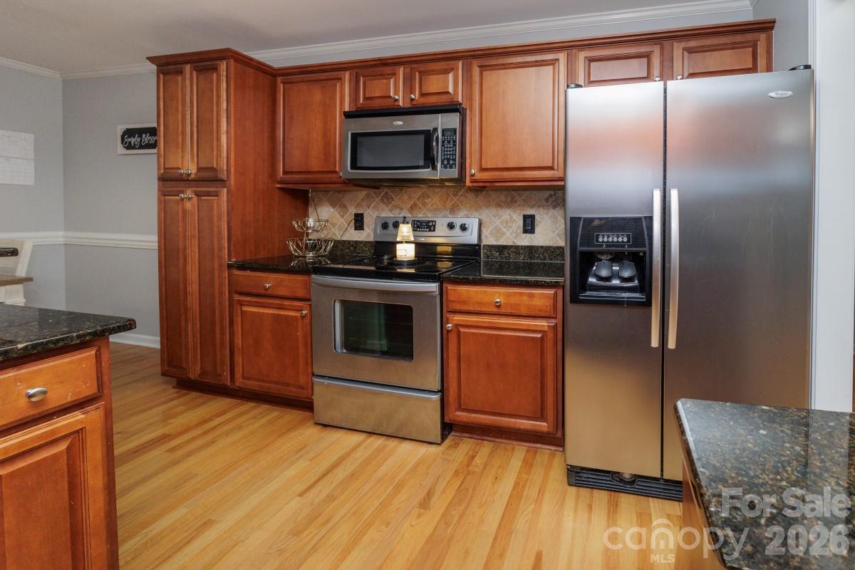 1084 Castlebrook Drive — Salisbury