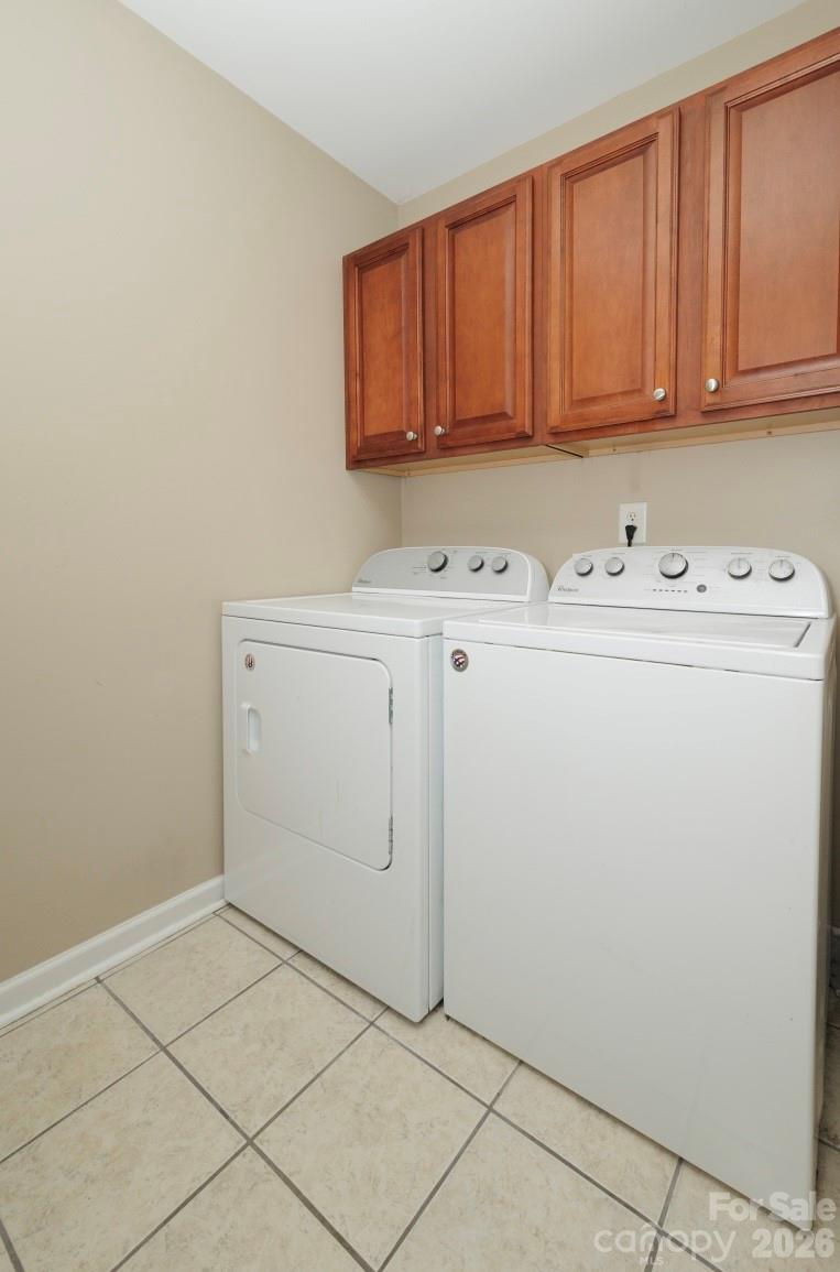 1084 Castlebrook Drive — Salisbury