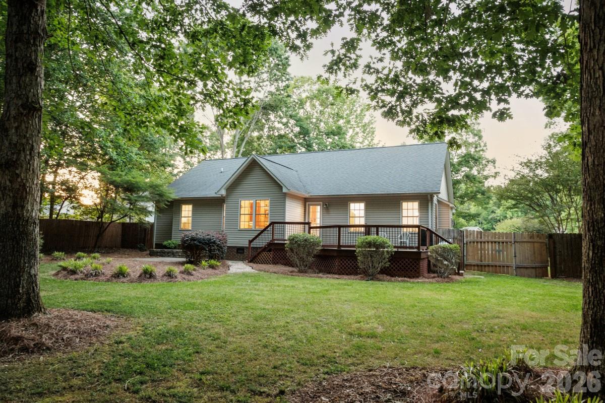 1084 Castlebrook Drive — Salisbury