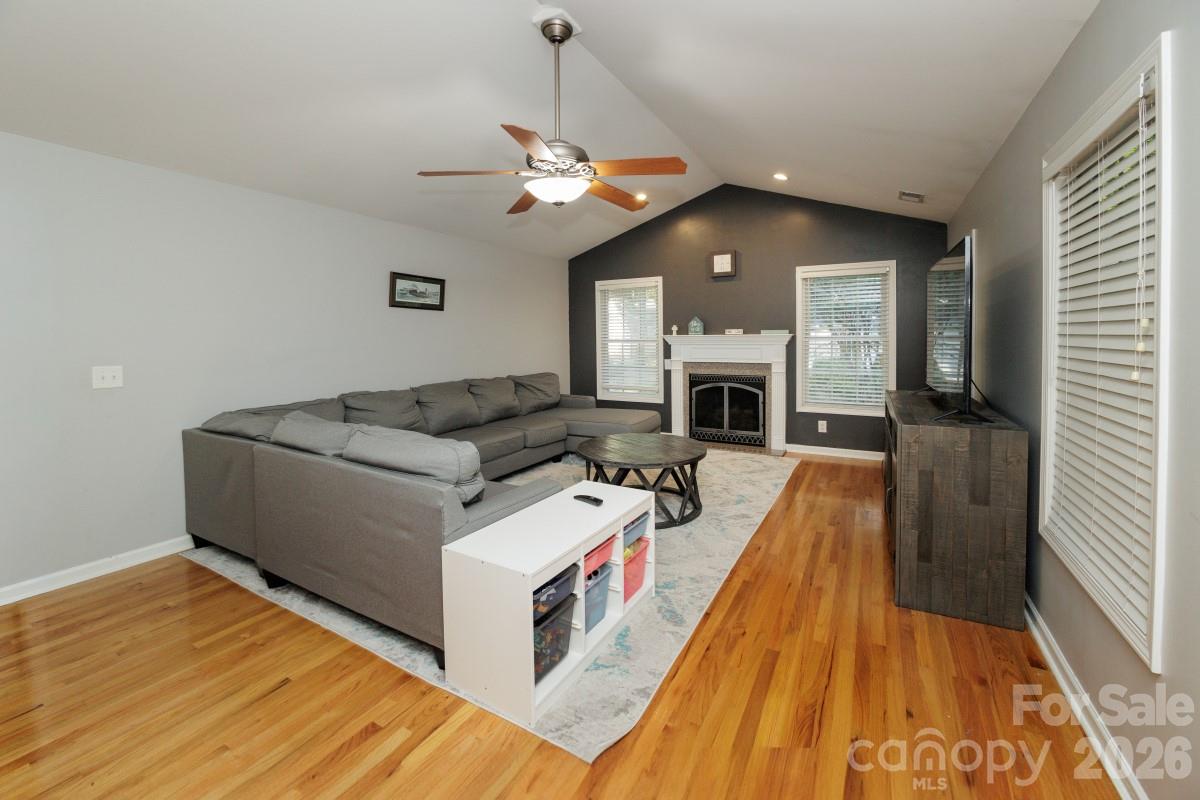 1084 Castlebrook Drive — Salisbury
