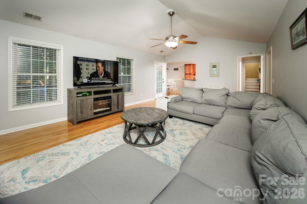 1084 Castlebrook Drive — Salisbury