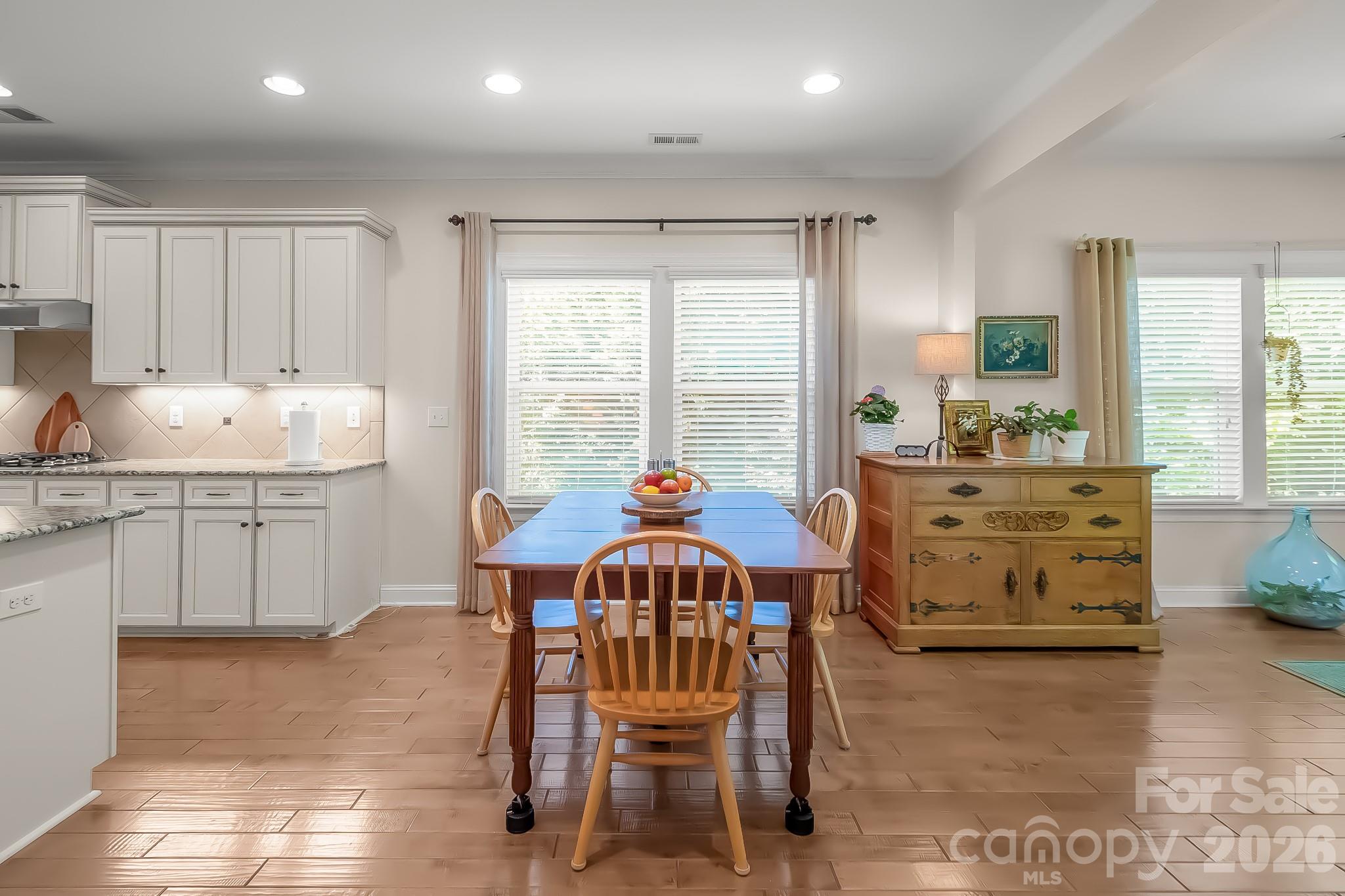 2015 Madeira Circle — Waxhaw