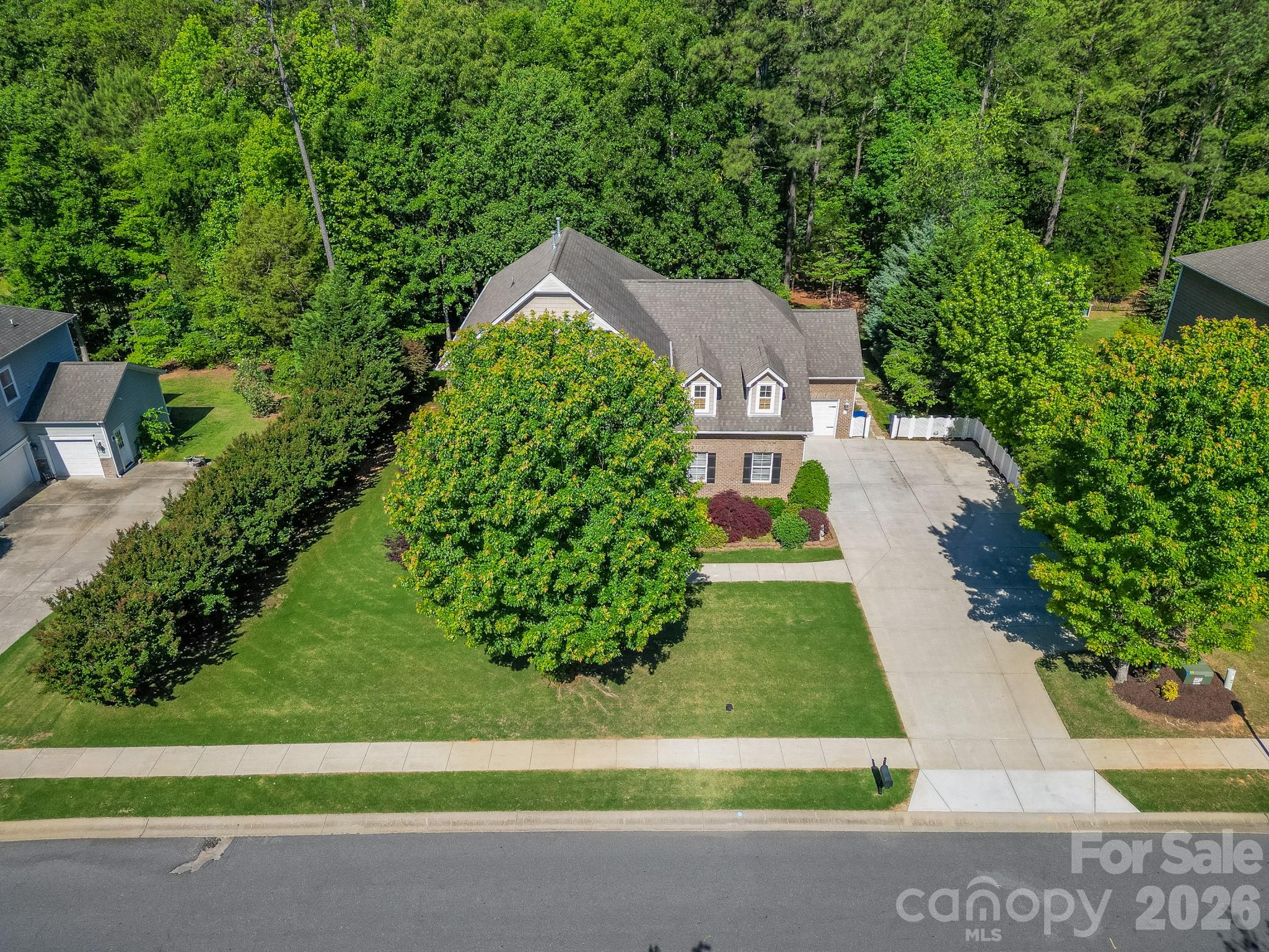 2015 Madeira Circle — Waxhaw