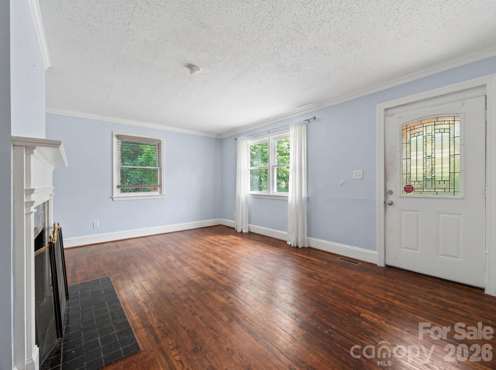 2120 Amesbury Avenue — Charlotte