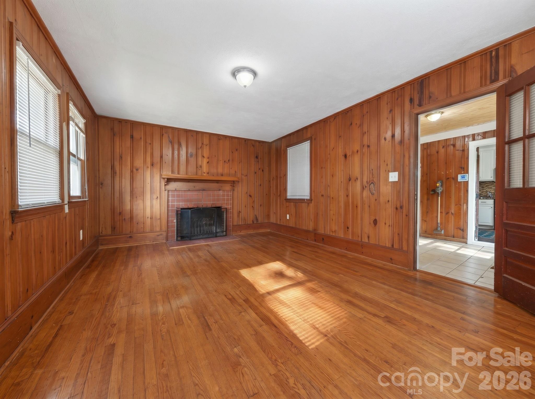 2120 Amesbury Avenue — Charlotte