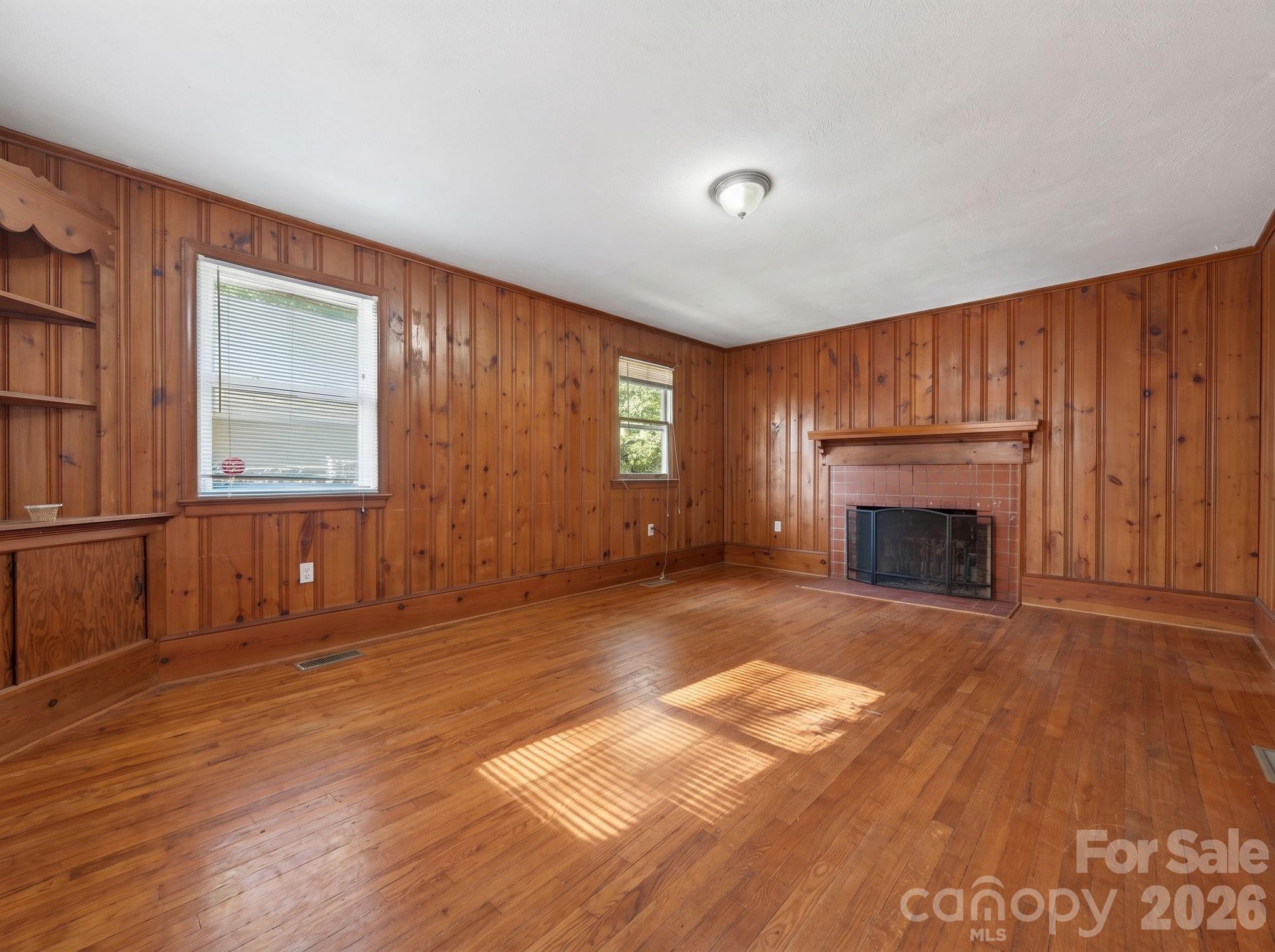 2120 Amesbury Avenue — Charlotte