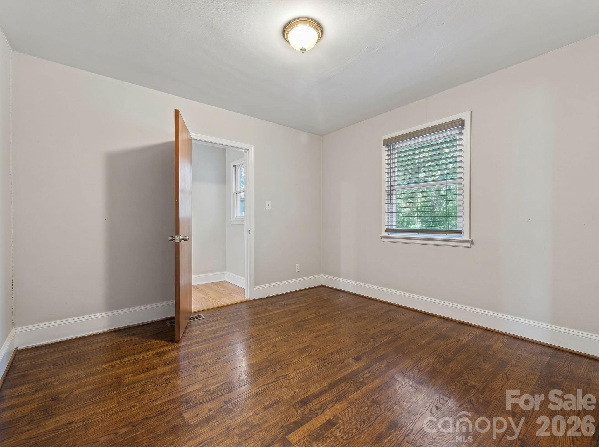 2120 Amesbury Avenue — Charlotte