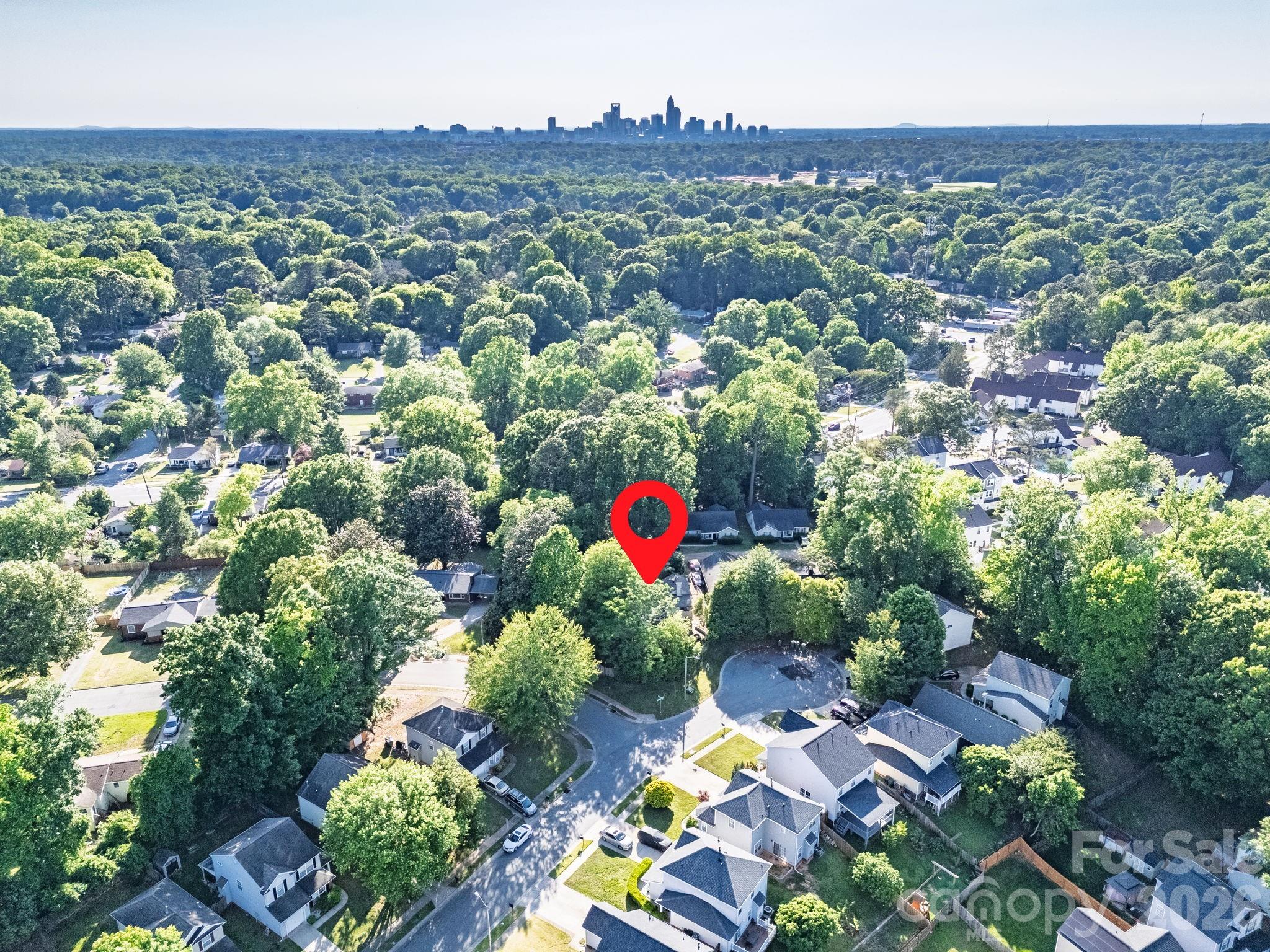 2120 Amesbury Avenue — Charlotte