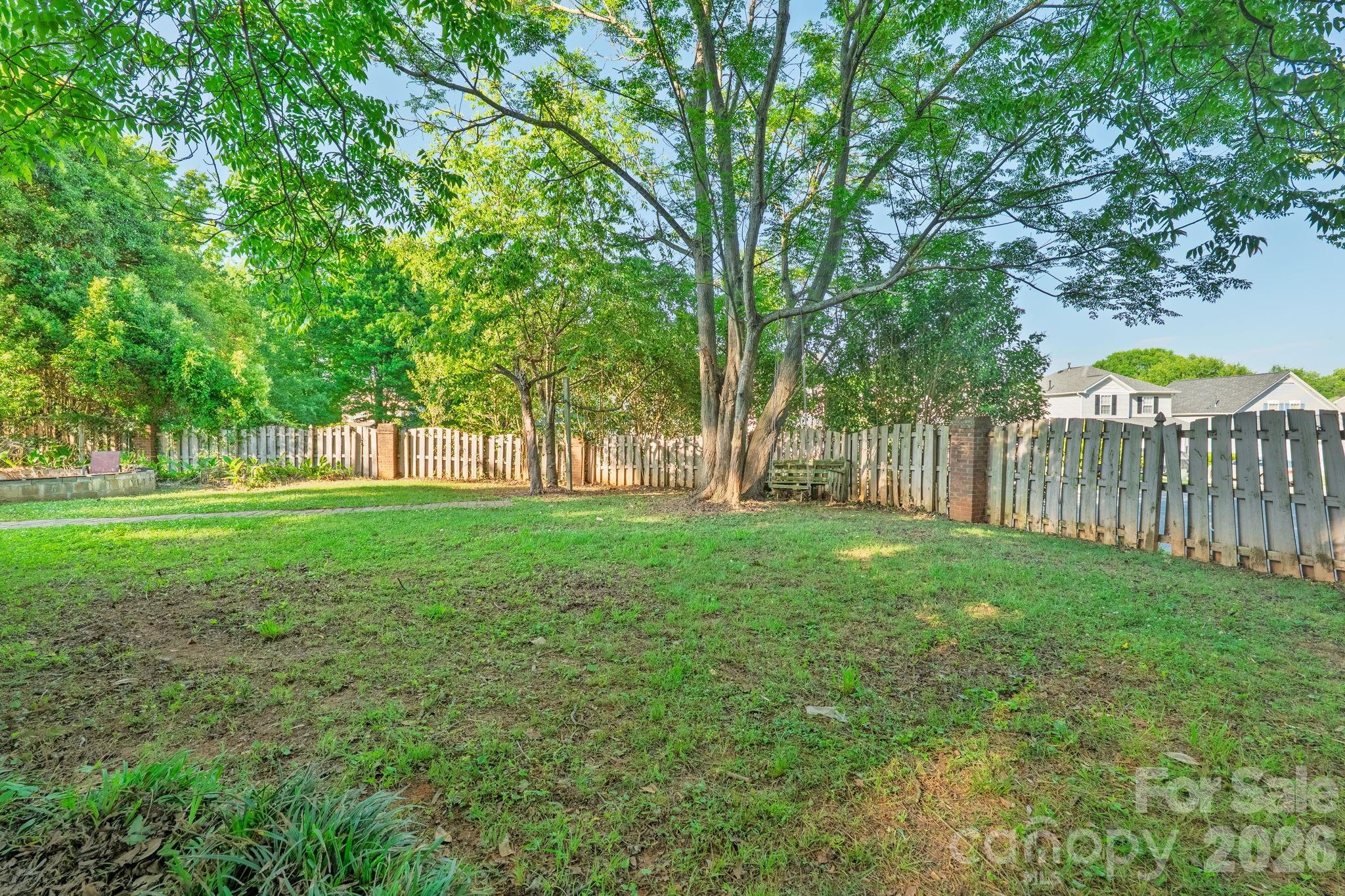 2120 Amesbury Avenue — Charlotte