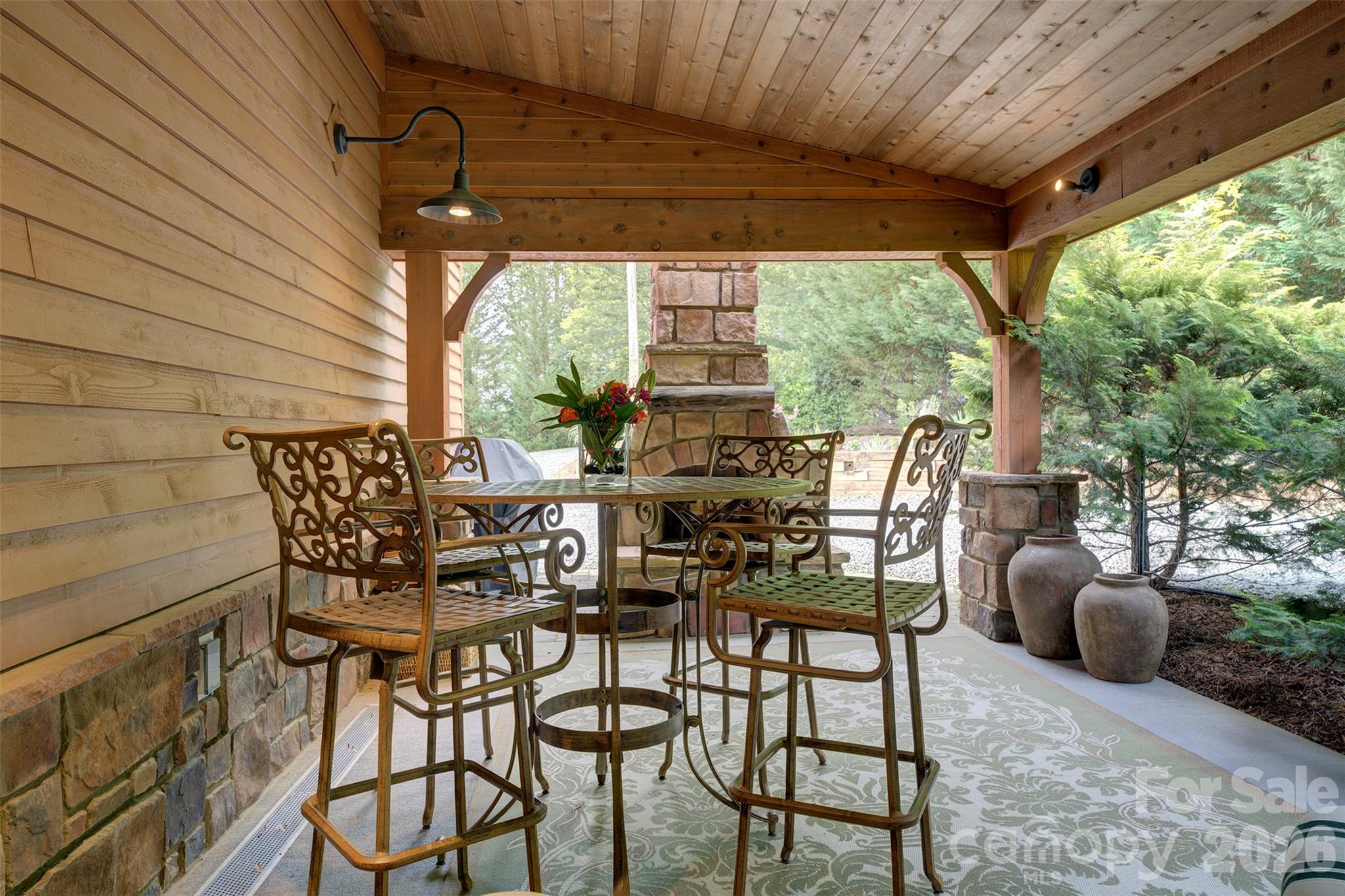 15425 E Rocky River Road — Davidson