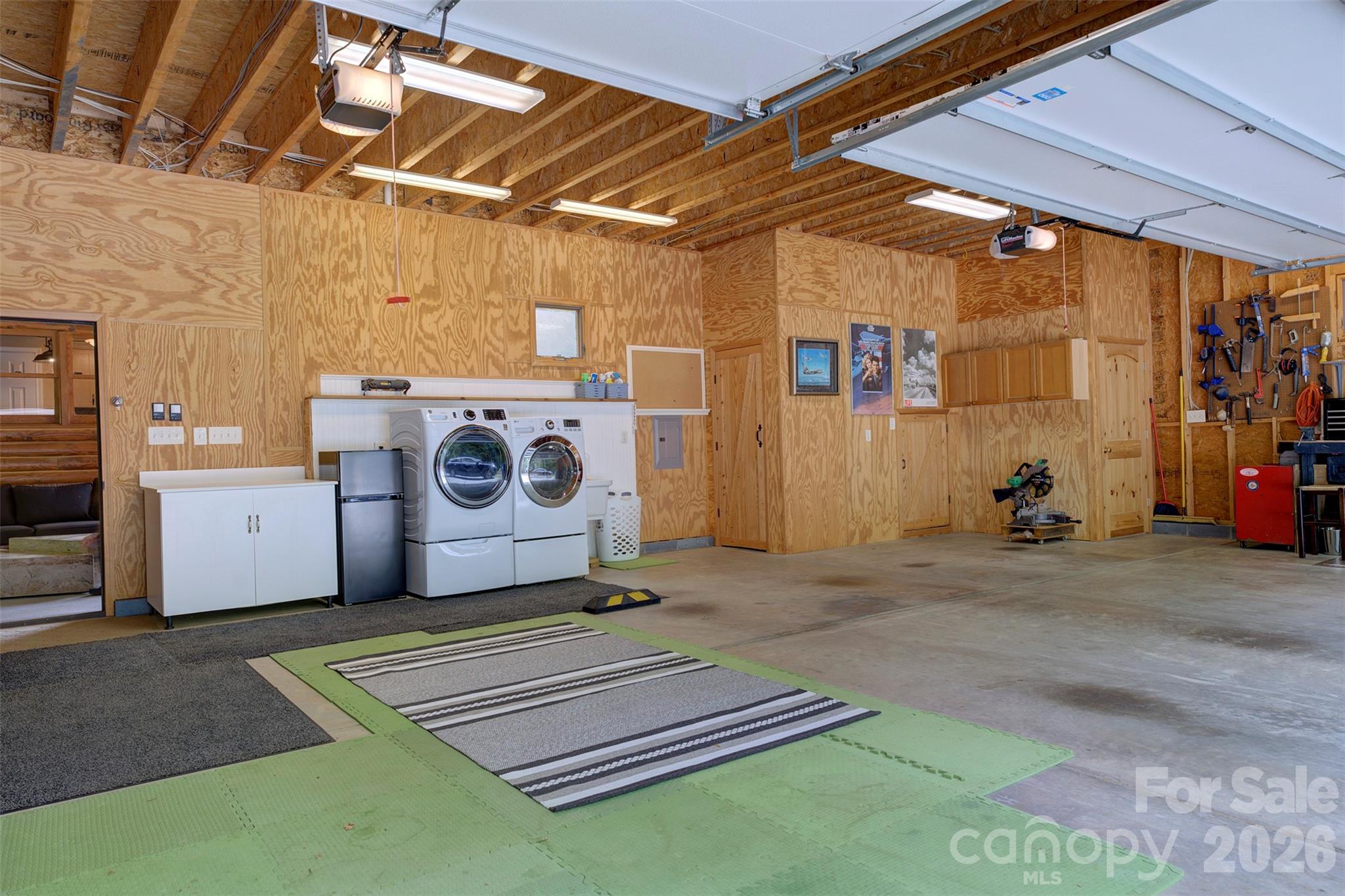 15425 E Rocky River Road — Davidson