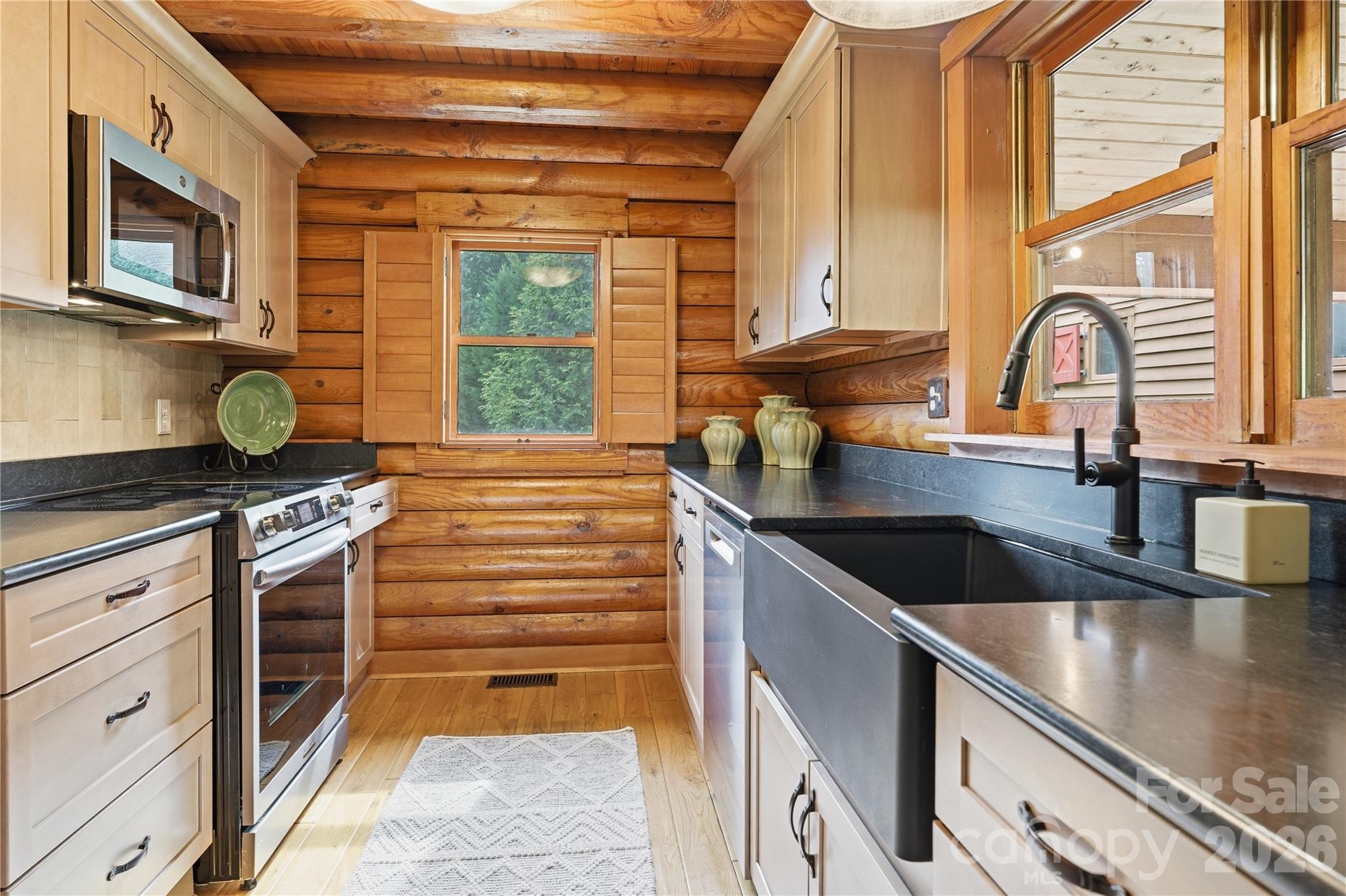15425 E Rocky River Road — Davidson