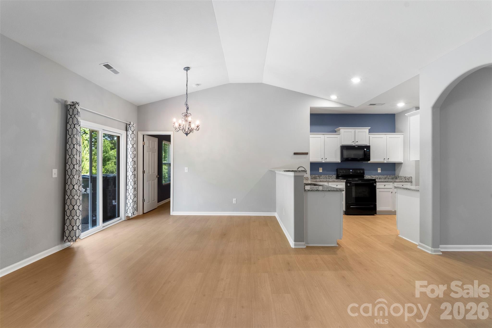 7318 Cuddington Drive — Charlotte