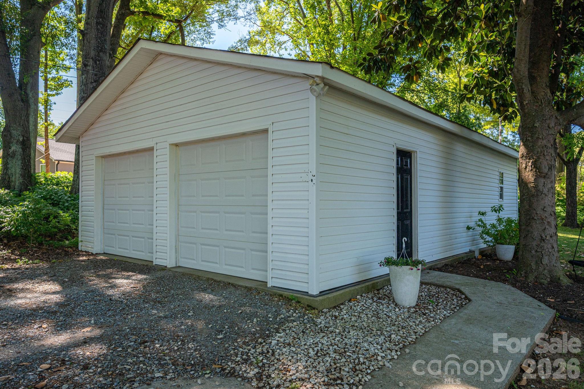 501 S 6th Street — Bessemer City